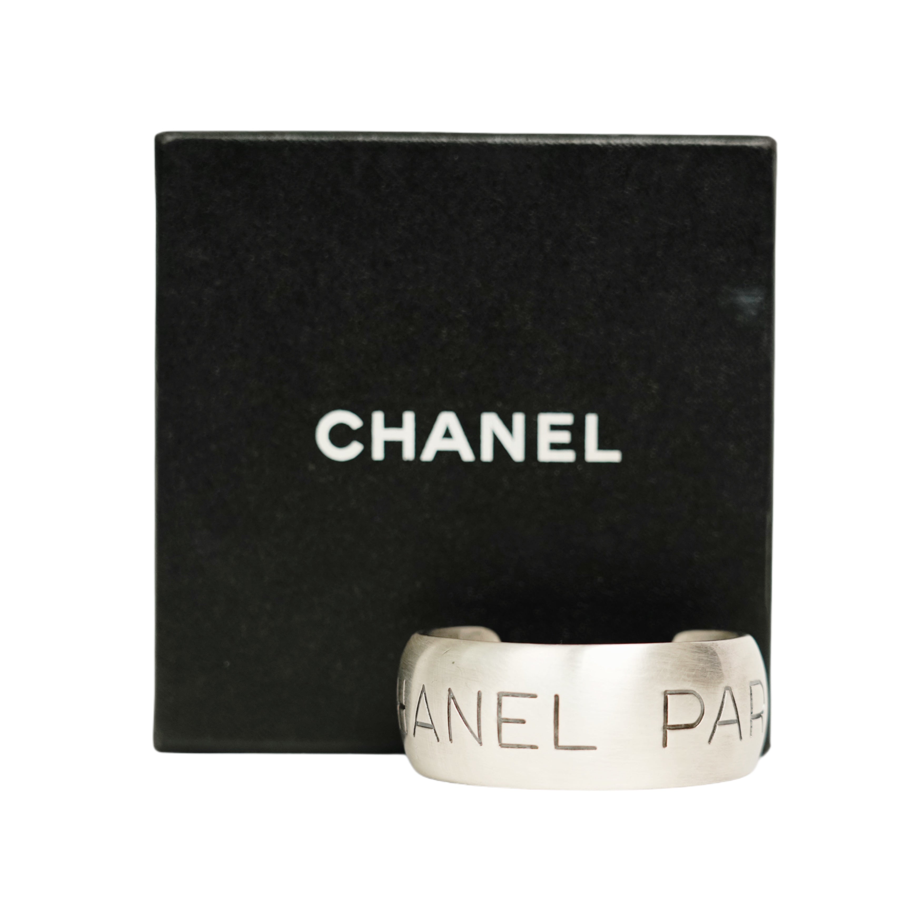 CHANEL Bangle