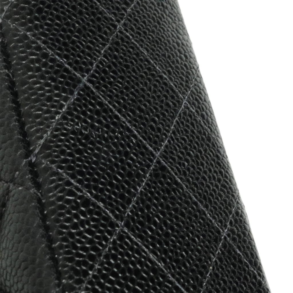 CHANEL 2004-2005 Matelassé 25W Chain Shoulder Bag in Caviar Skin