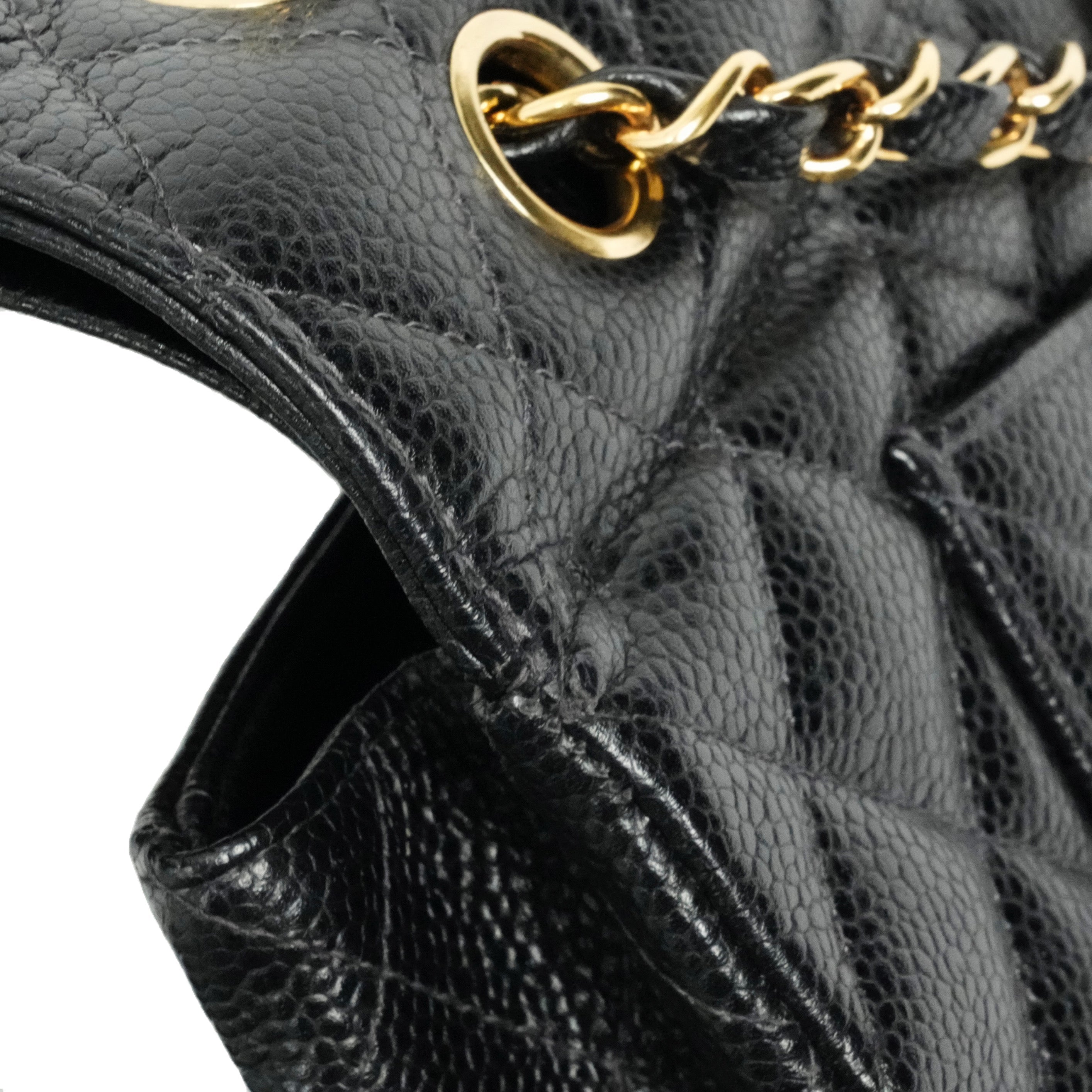 CHANEL 2004-2005 Matelassé 25W Chain Shoulder Bag in Caviar Skin
