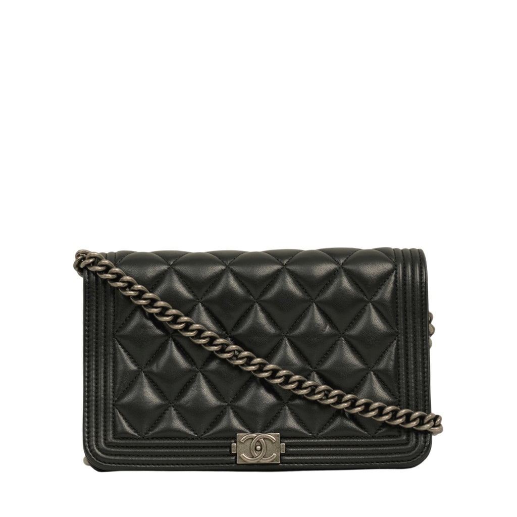 CHANEL Boy Chanel Matelassé Coco Mark Chain Wallet / Shoulder Bag