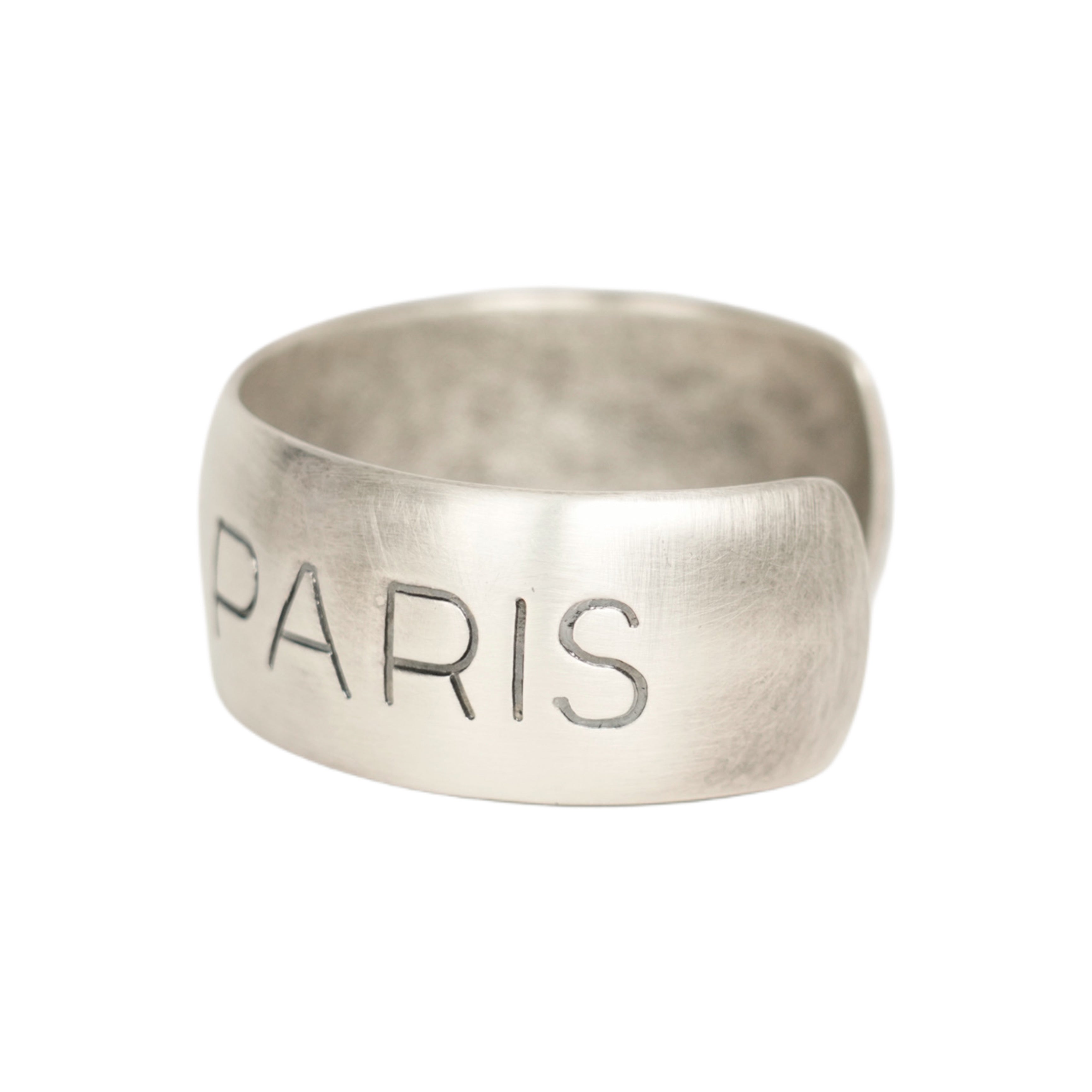 CHANEL Bangle