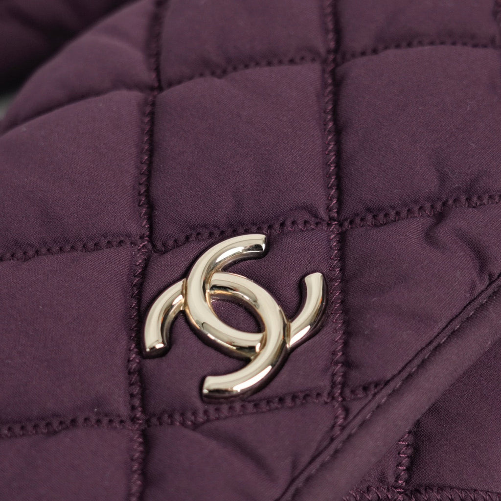 CHANEL 2008–2009 Matelassé Quilted Chain Shoulder Bag