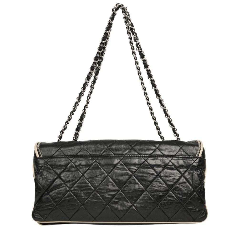CHANEL 2008–2009 2.55 Chain Matelassé Bicolor Shoulder Bag