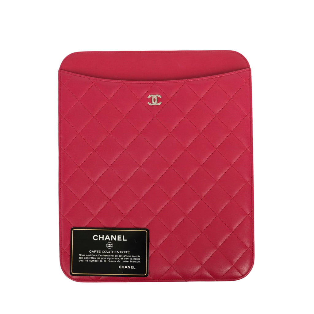 CHANEL 2011 Coco Mark Matelasse Lambskin iPad Case