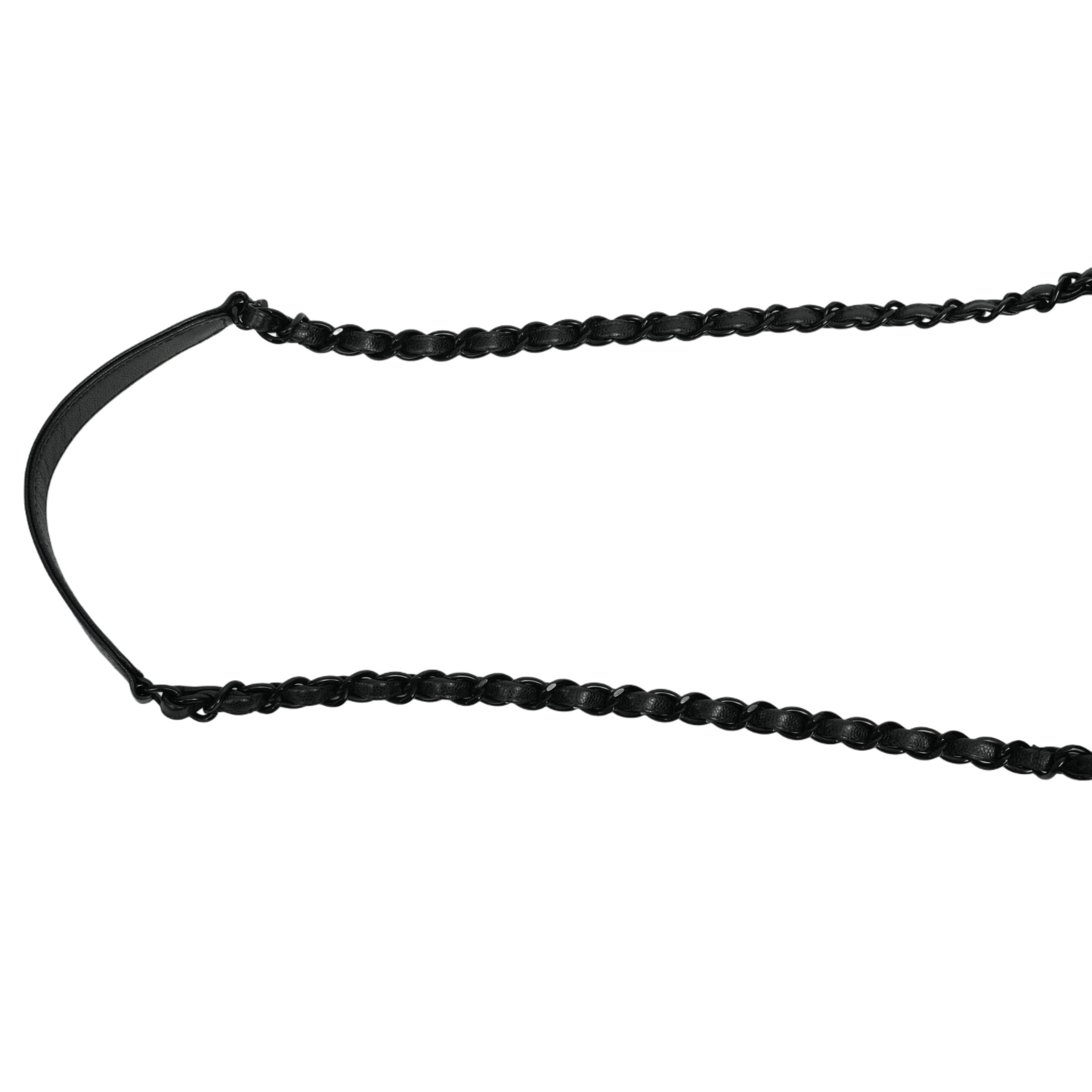 CHANEL 1997–1999 2.55 Matelassé Chain Caviar Skin Shoulder Bag