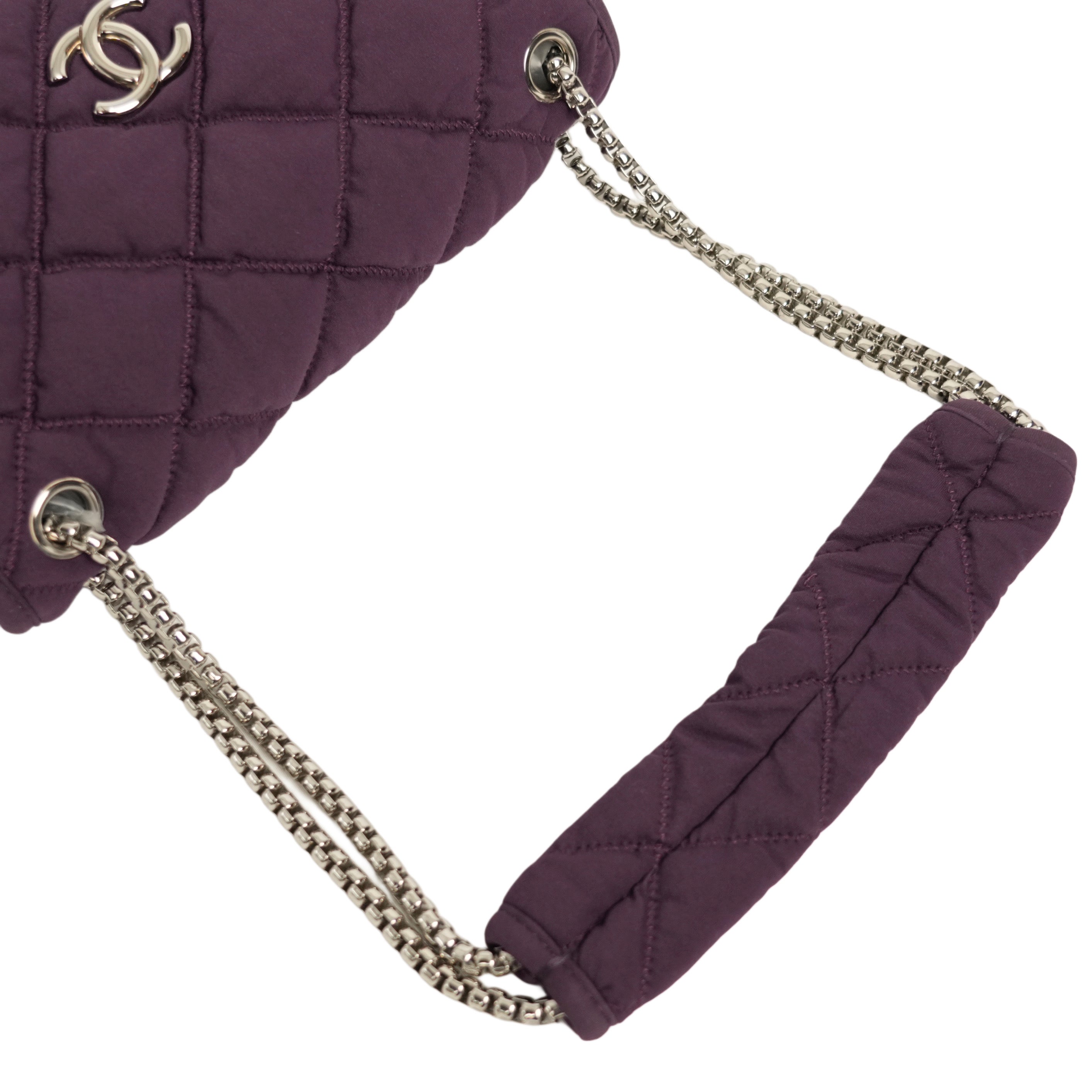 CHANEL 2008–2009 Matelassé Quilted Chain Shoulder Bag
