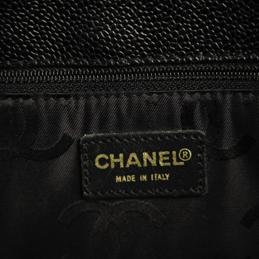 CHANEL 2002–2003 Coco Mark Caviar Skin Handbag