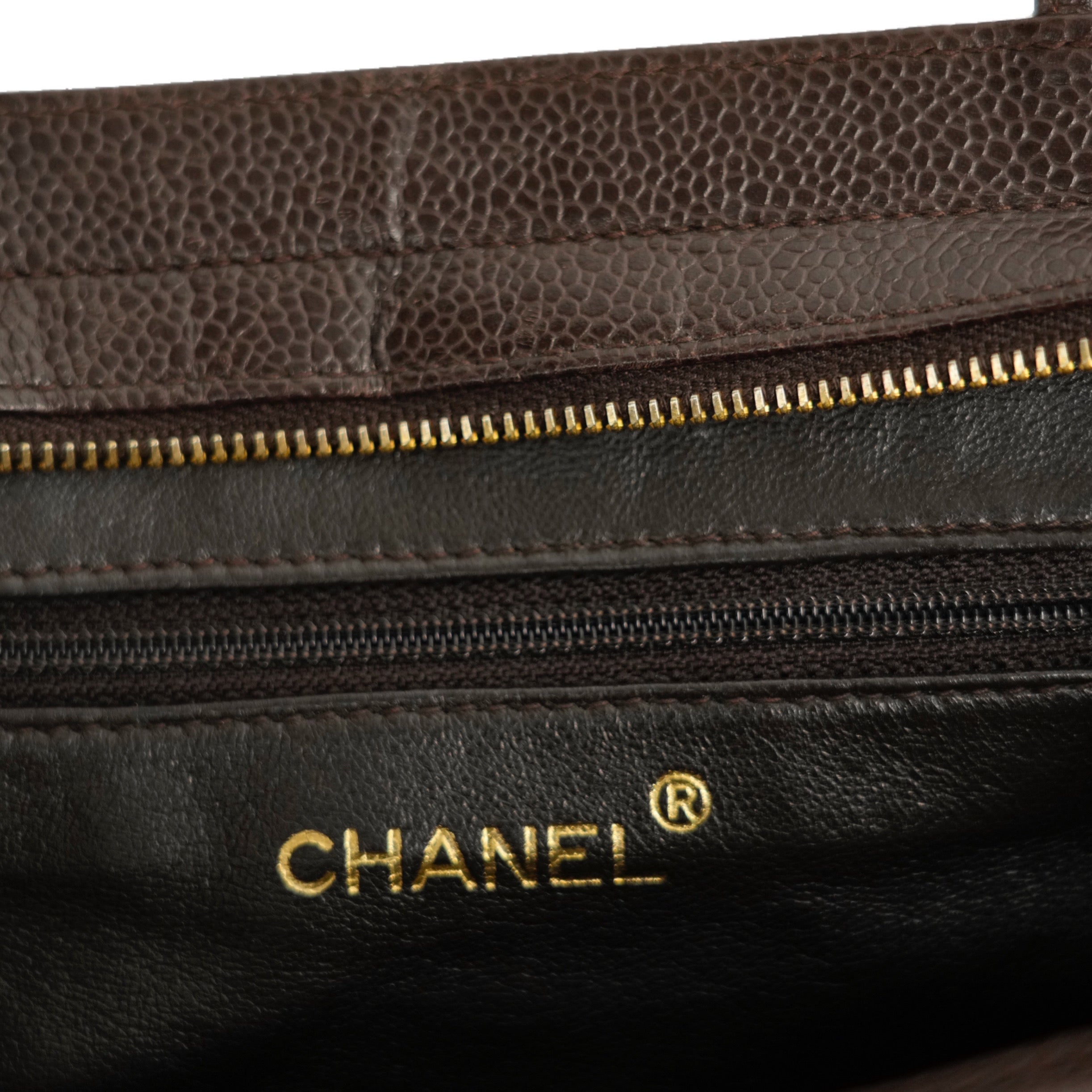 CHANEL 1996–1997 Matelasse Caviar Skin Handbag