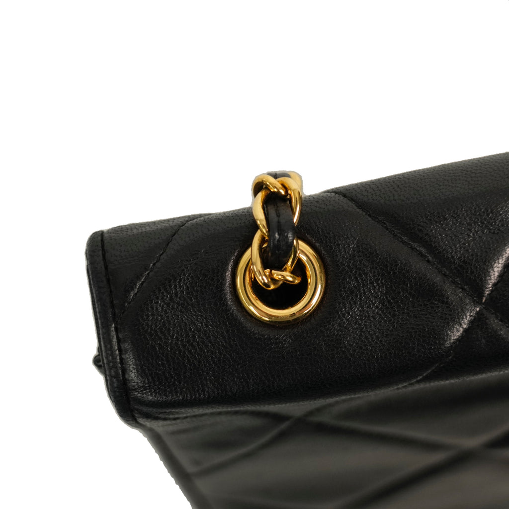 CHANEL 1986-1988Matelasse Chain Coco Mark Lambskin Shoulder Bag