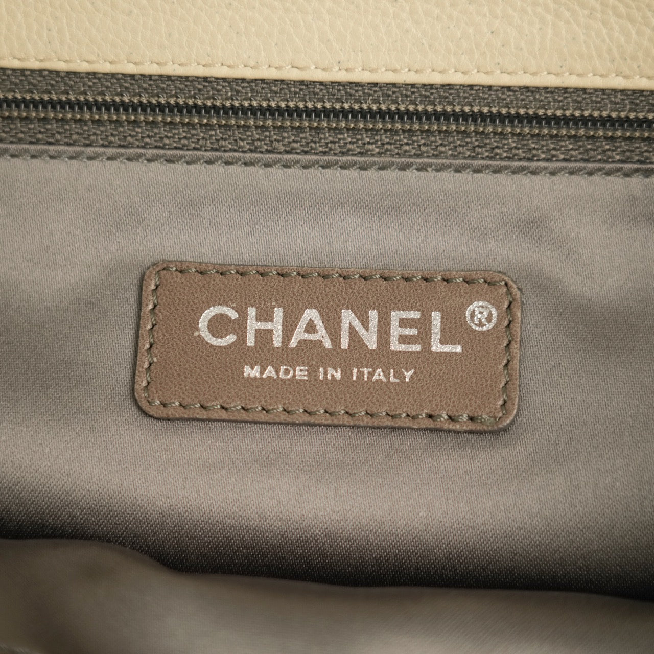 CHANEL 2008–2009 2.55 Chain Shoulder Bag