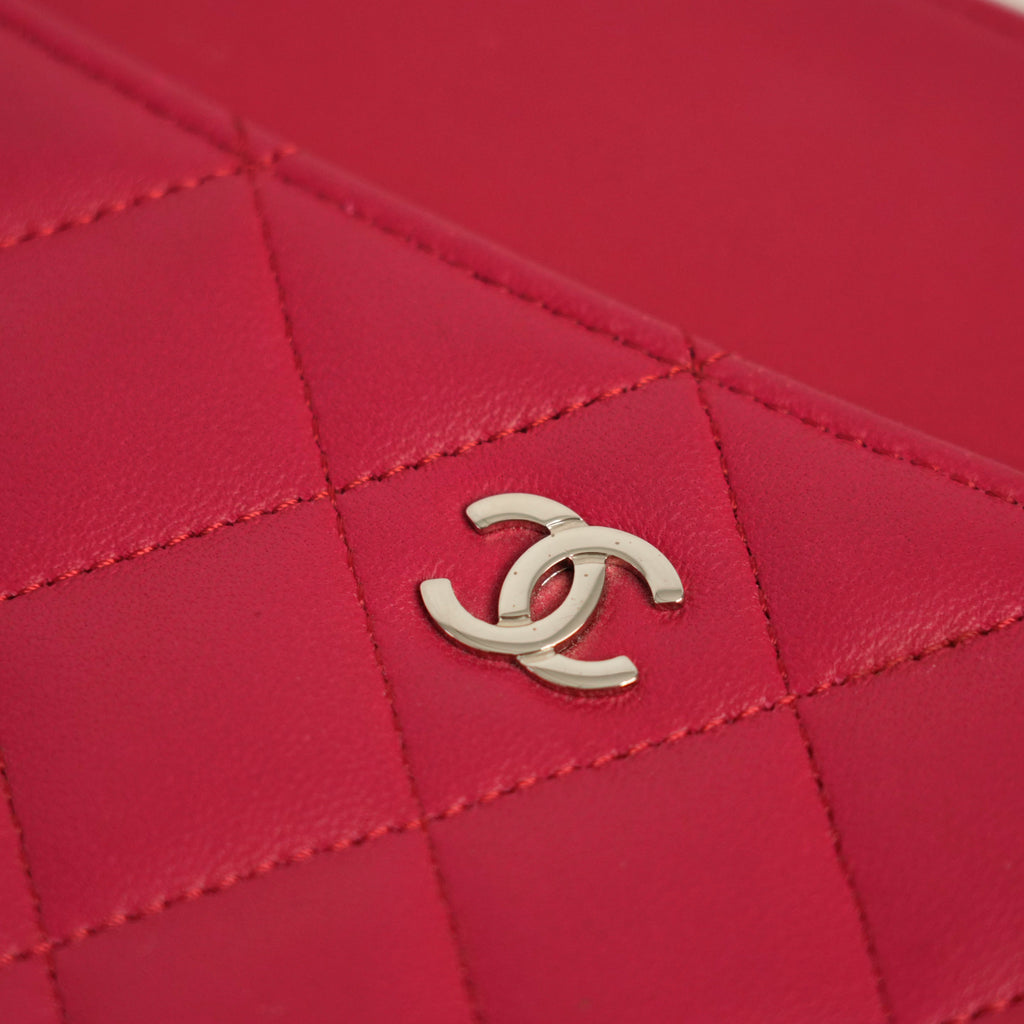 CHANEL 2011 Coco Mark Matelasse Lambskin iPad Case
