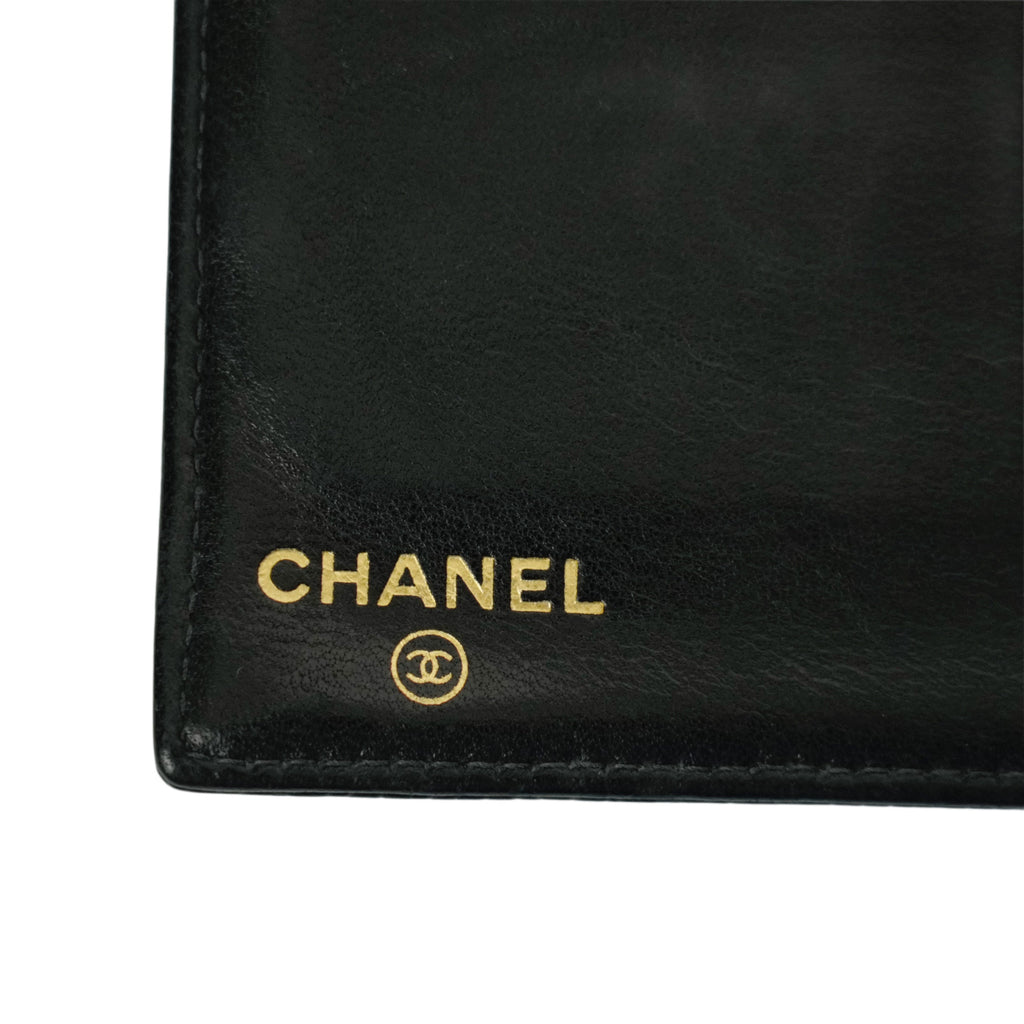 CHANEL 2003–2004 Coco Mark Caviar Skin Bifold Long Wallet