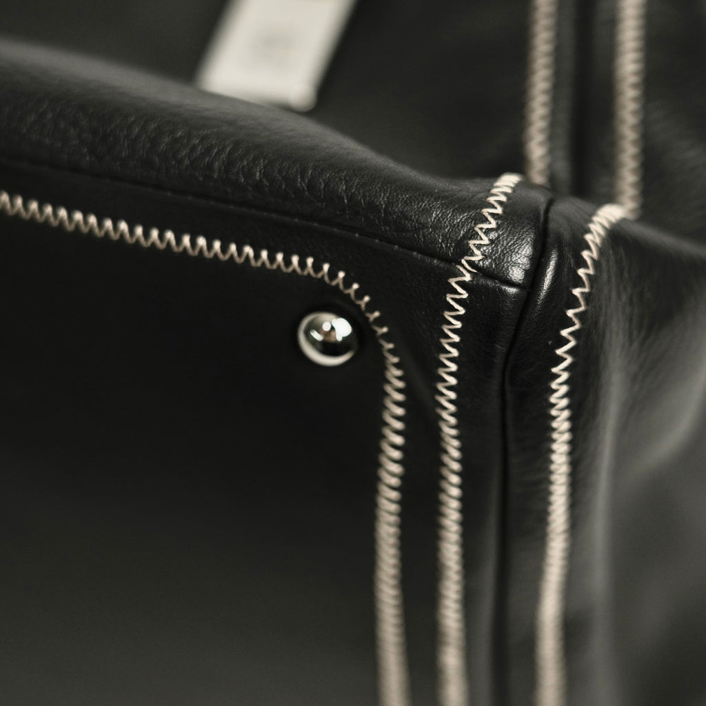 CHANEL 2003-2004 Coco Mark Handbag