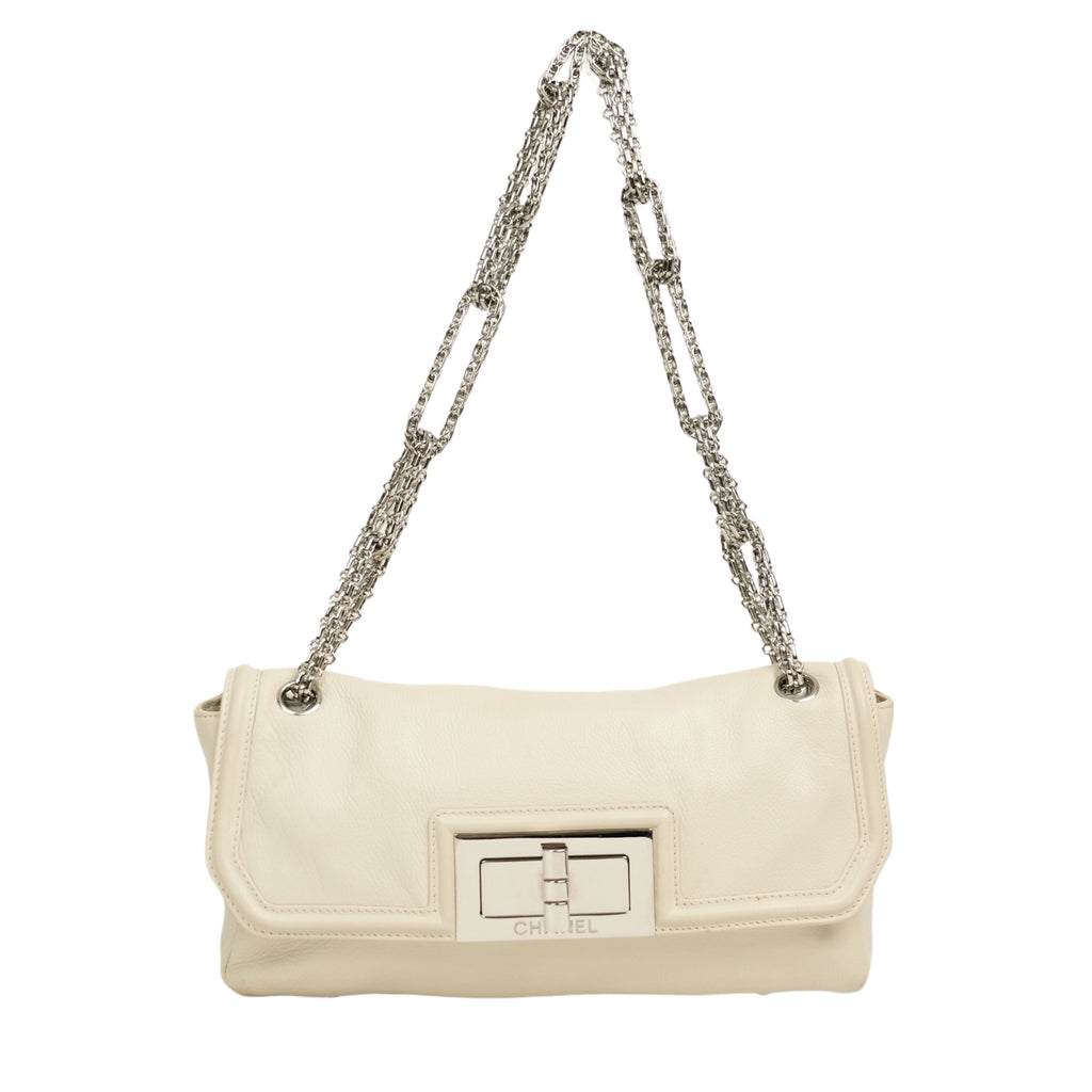 CHANEL 2008–2009 2.55 Chain Shoulder Bag