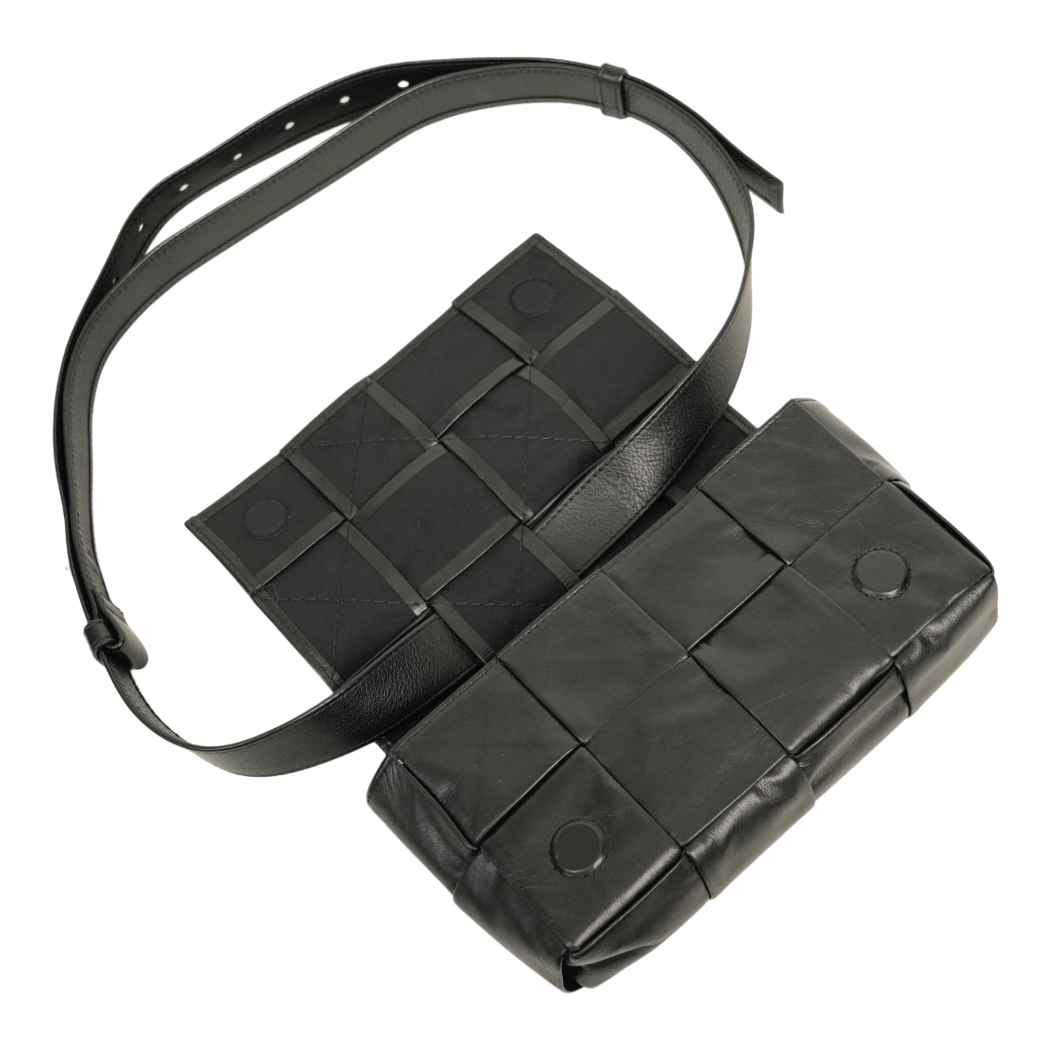 BOTTEGA VENETA Cassette Belt Bag/Shoulder Bag 2Way