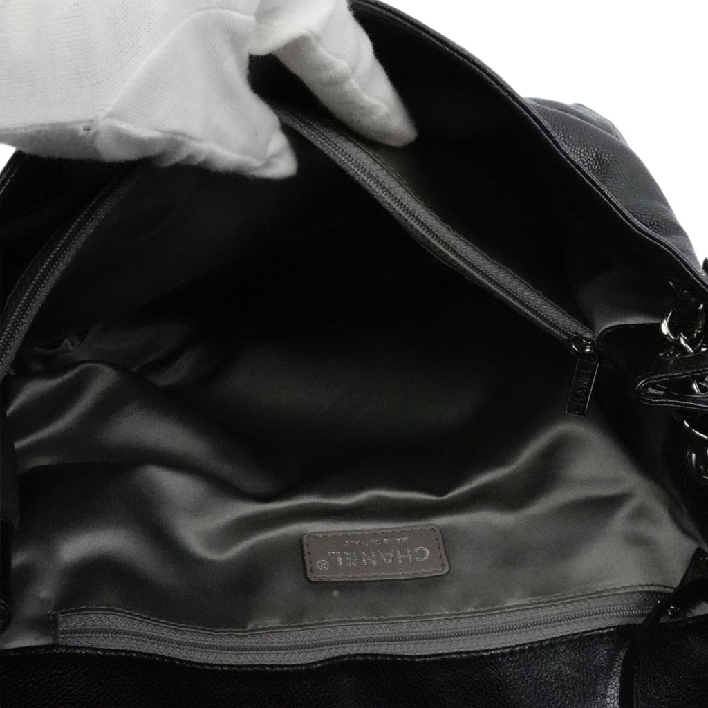 CHANEL 2006–2008 Caviar Skin Tote Bag / Shoulder Bag