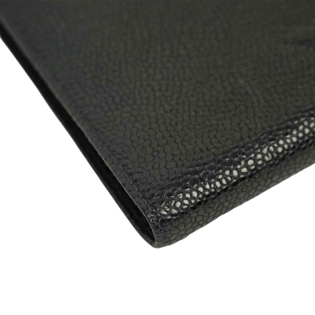 CHANEL 2003–2004 Coco Mark Caviar Skin Bifold Long Wallet