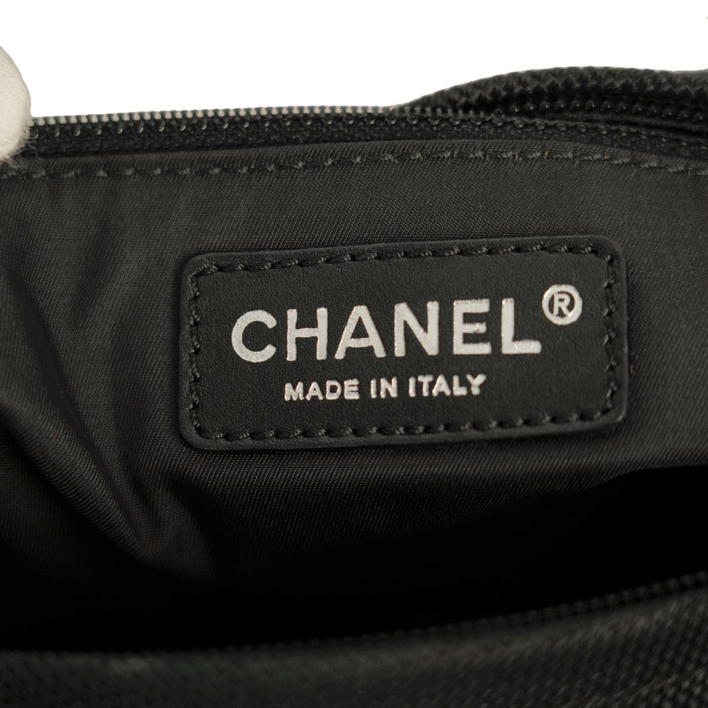 CHANEL 2006–2008 Matelassé Paris-Biarritz Handbag / Shoulder Bag