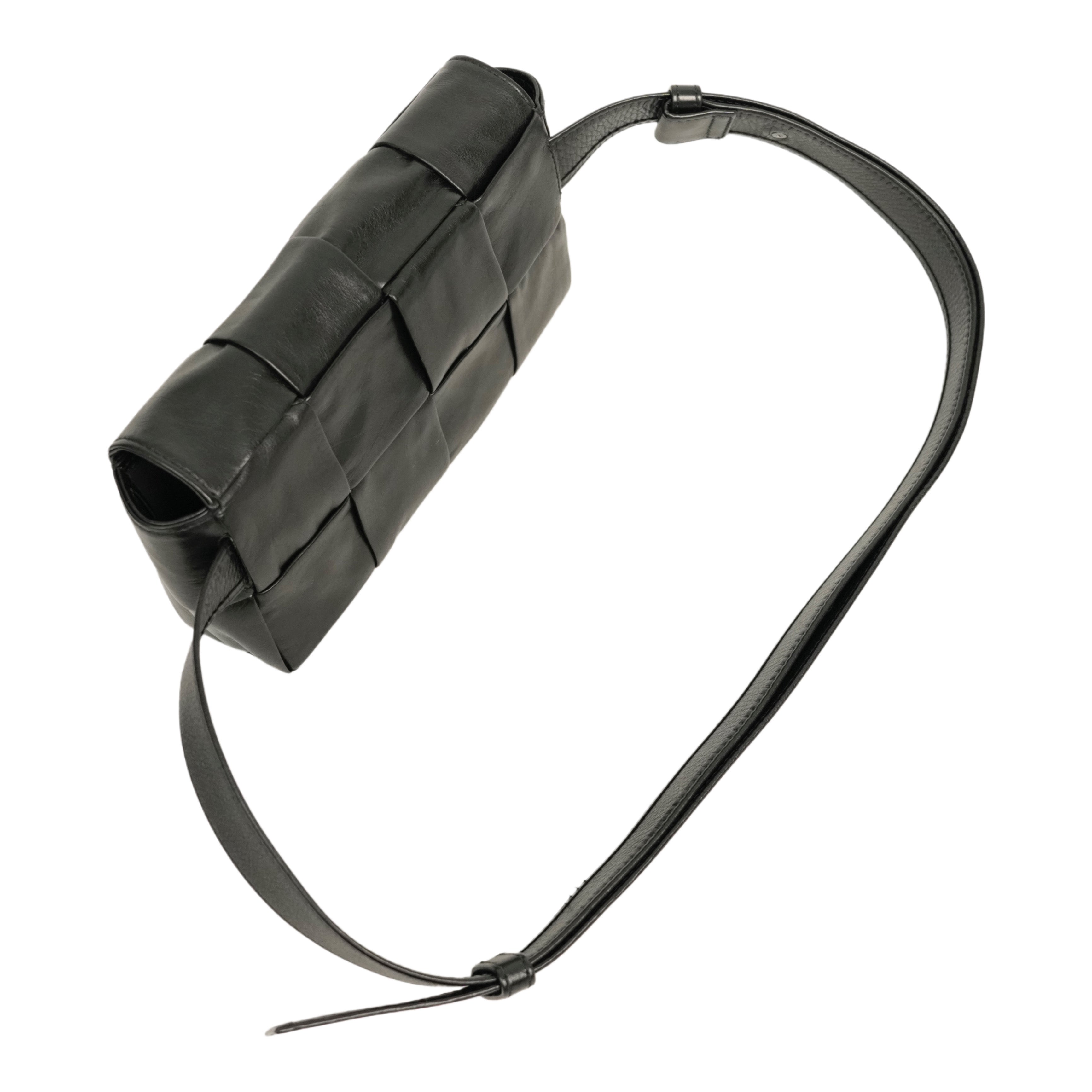 BOTTEGA VENETA Cassette Belt Bag/Shoulder Bag 2Way