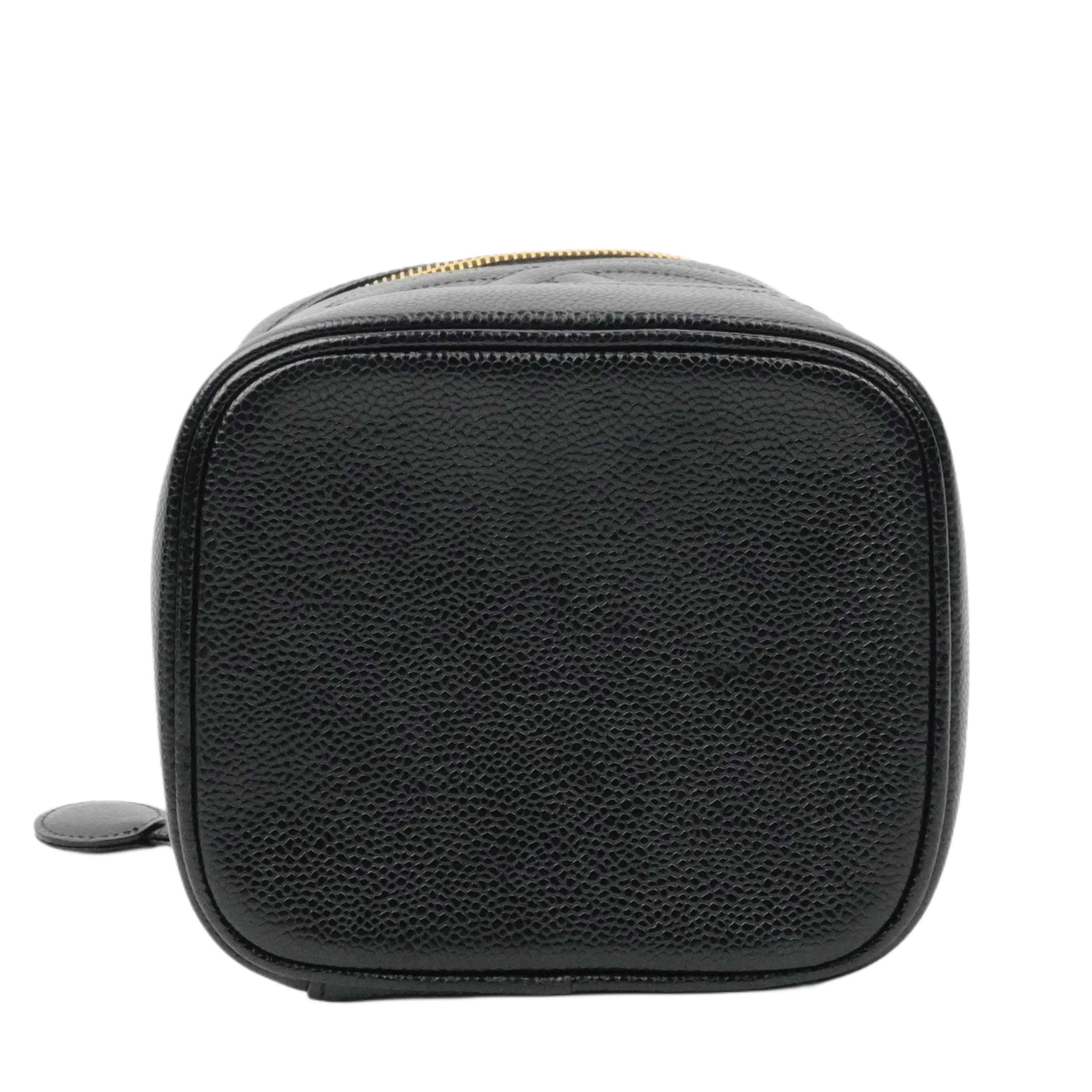 CHANEL 2000–2002 Caviar Skin Vanity Handbag
