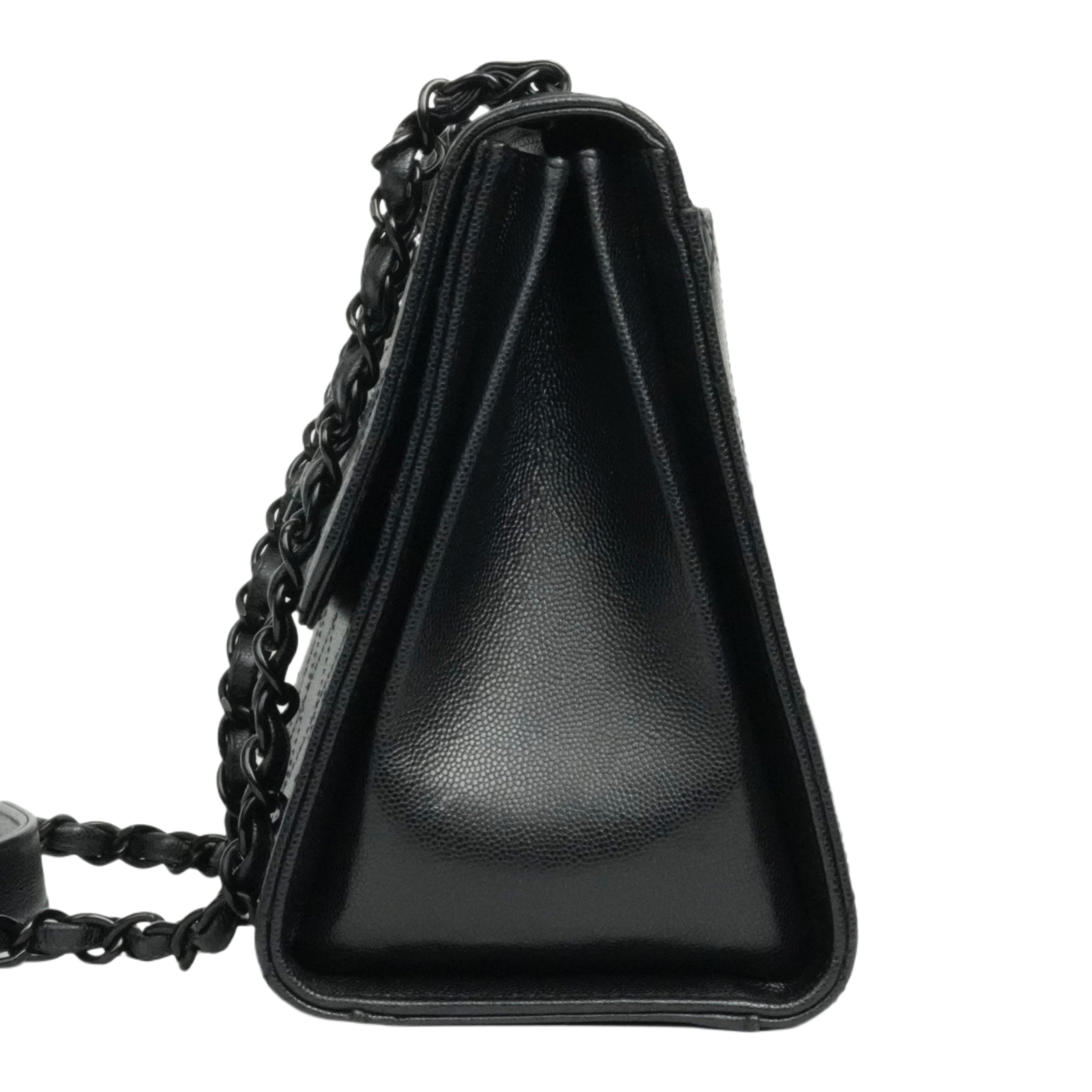 CHANEL 1997–1999 2.55 Matelassé Chain Caviar Skin Shoulder Bag