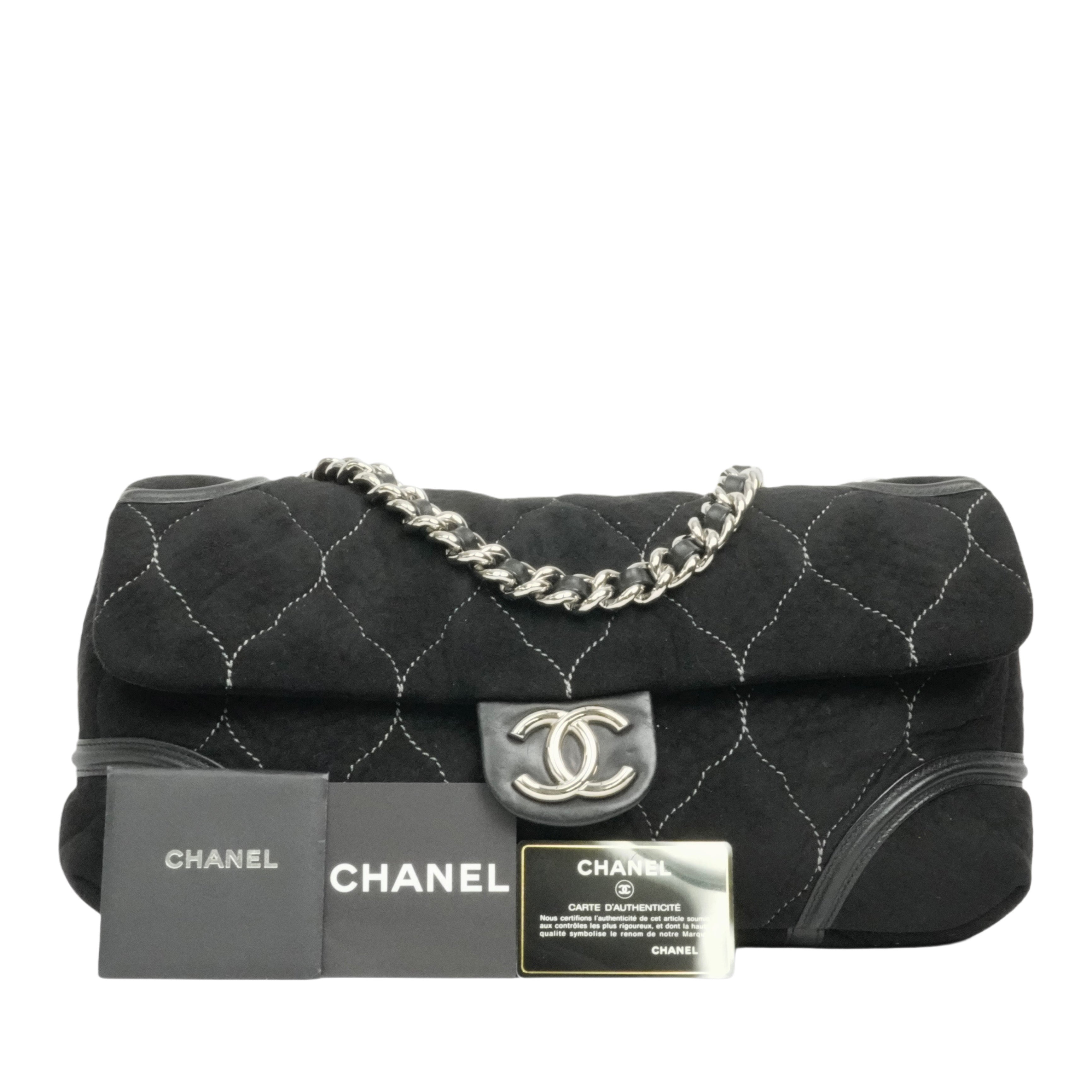 CHANEL 2008-2009 Quilted Coco Mark Chain Shoulder Bag
