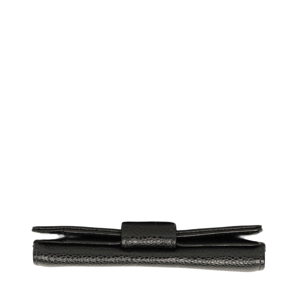 CHANEL 2000-2002 Coco Mark Caviar Skin Bi-Fold Wallet