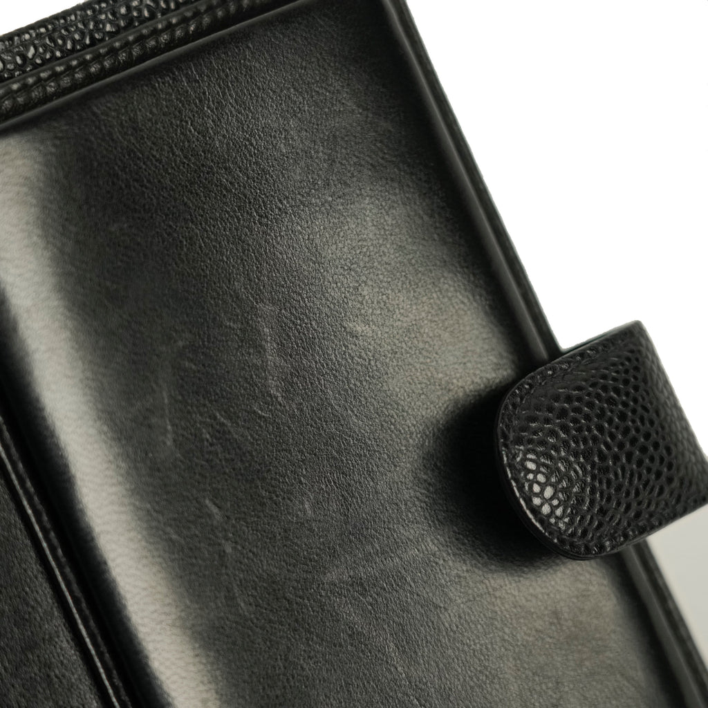 CHANEL 2003–2004 Coco Mark Caviar Skin Bifold Long Wallet