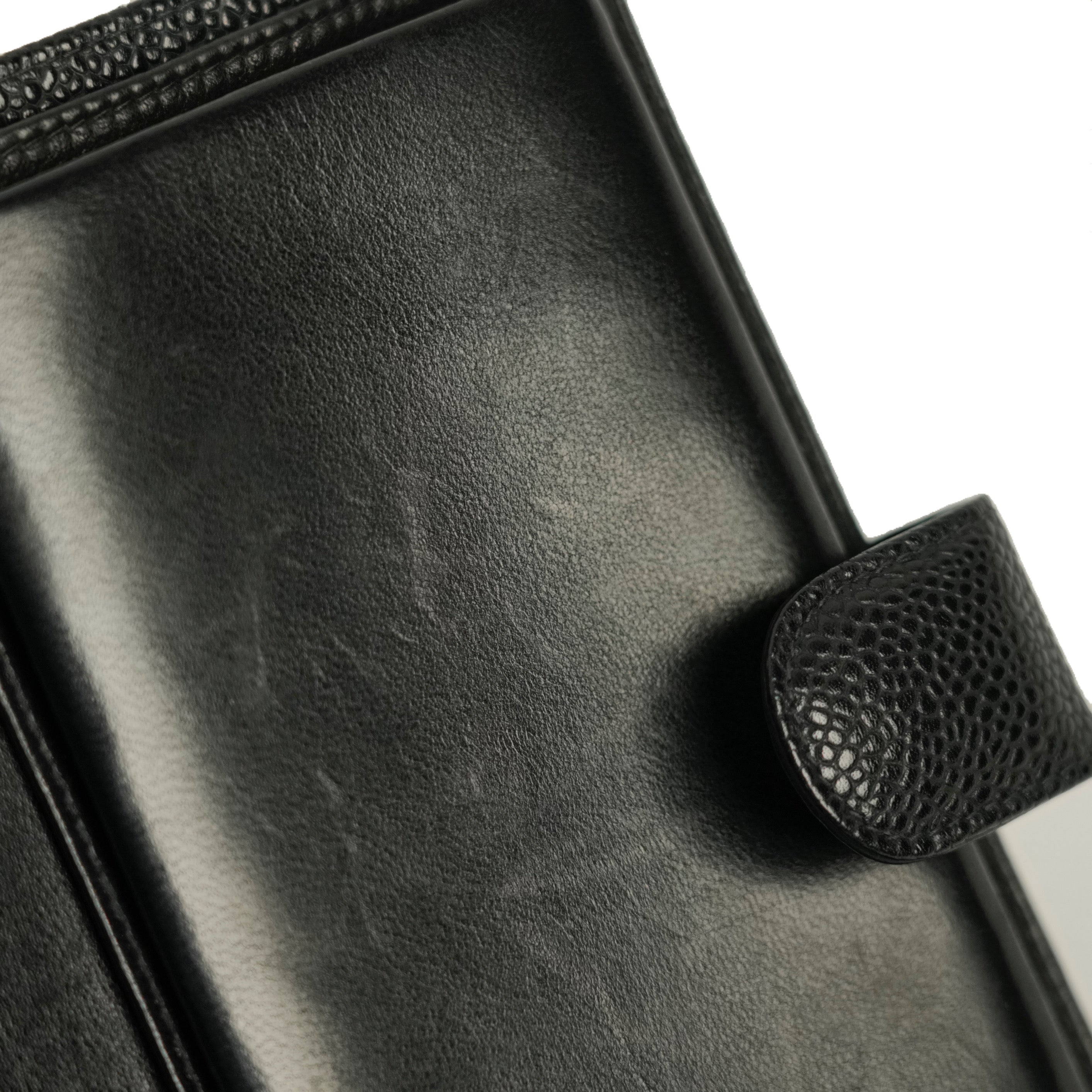 CHANEL 2003–2004 Coco Mark Caviar Skin Bifold Long Wallet