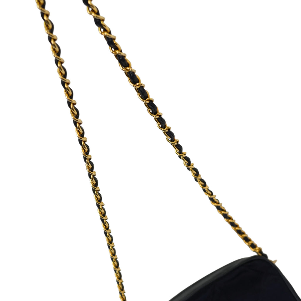 CHANEL 1986-1988 Matelasse Fringe Chain Satin Shoulder Bag