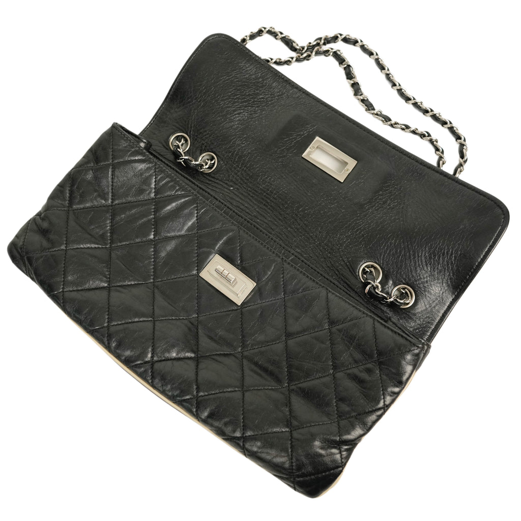 CHANEL 2008–2009 2.55 Chain Matelassé Bicolor Shoulder Bag