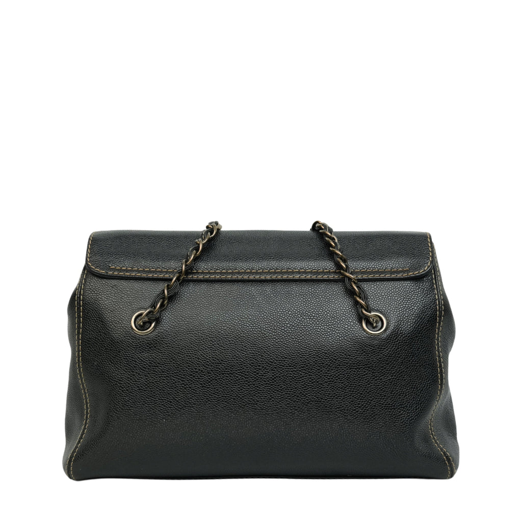 CHANEL 2002–2003 Chain Caviar Leather Shoulder Bag
