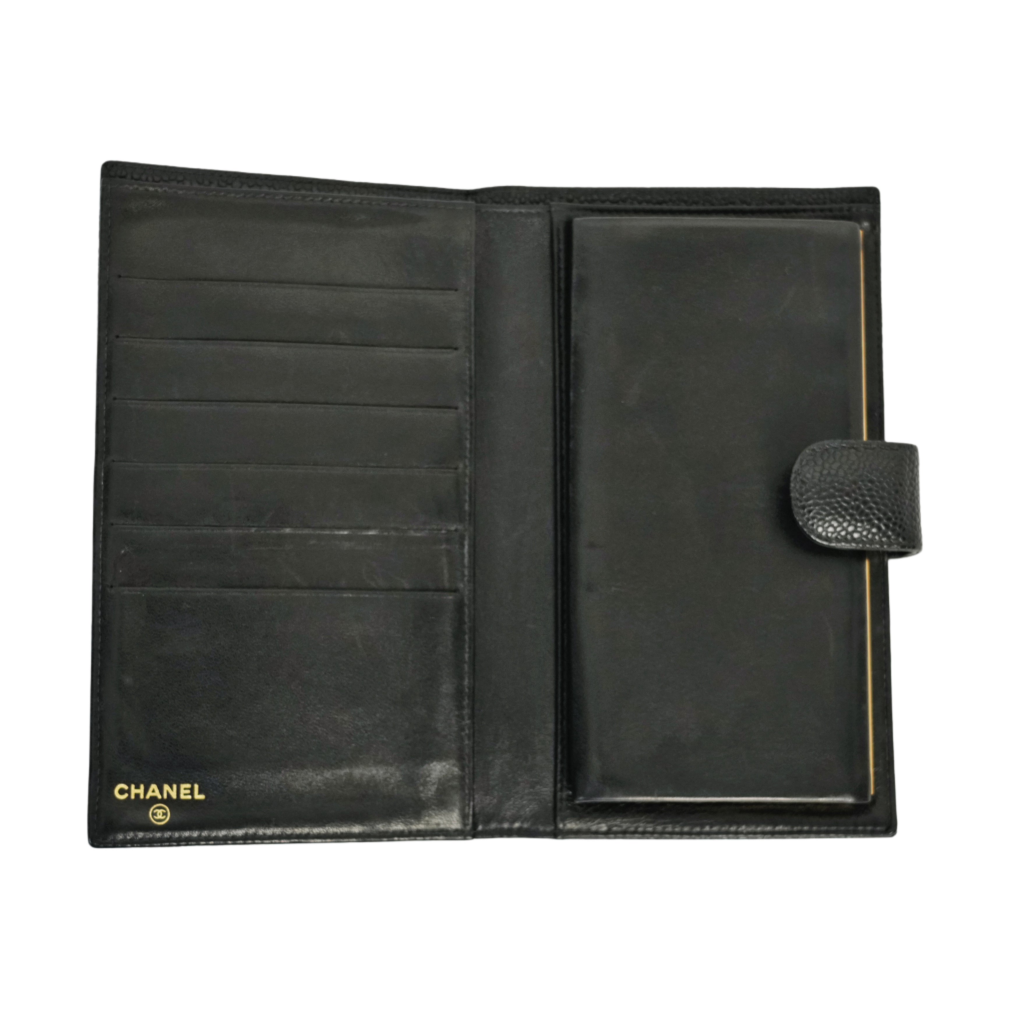 CHANEL 2003–2004 Coco Mark Caviar Skin Bifold Long Wallet