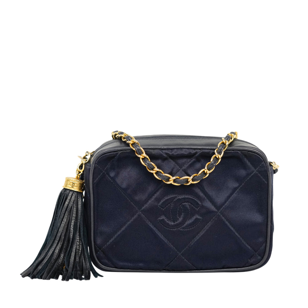 CHANEL 1986-1988 Matelasse Fringe Chain Satin Shoulder Bag