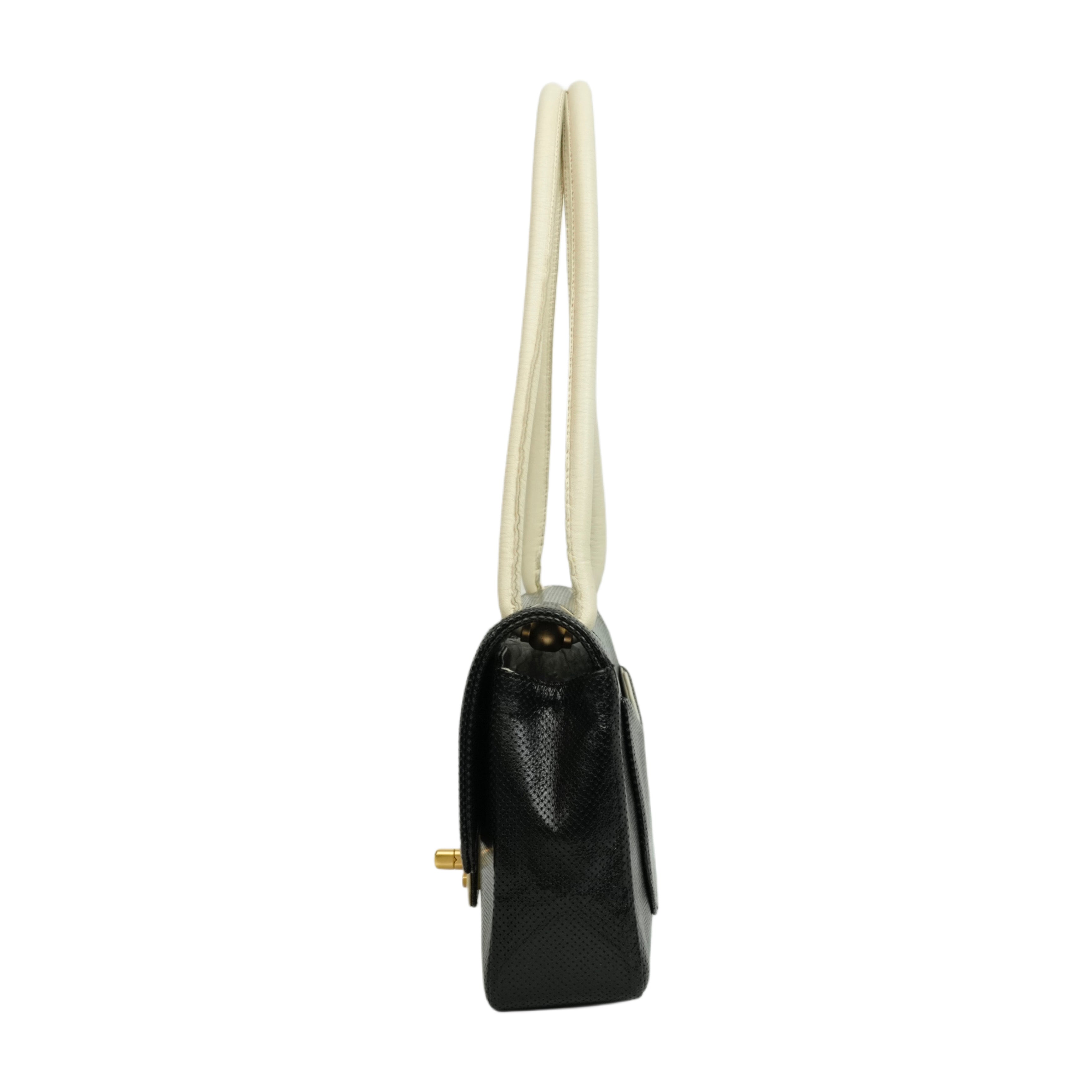 CHANEL 2000-2002 Coco Mark Punching Shoulder Bag