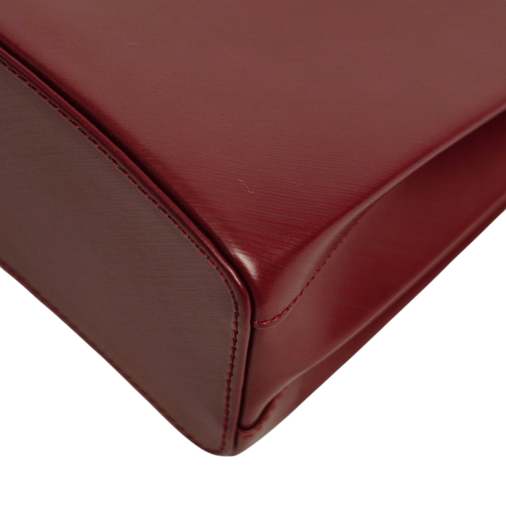 CARTIER Trinity Handbag – Iconic French Luxury