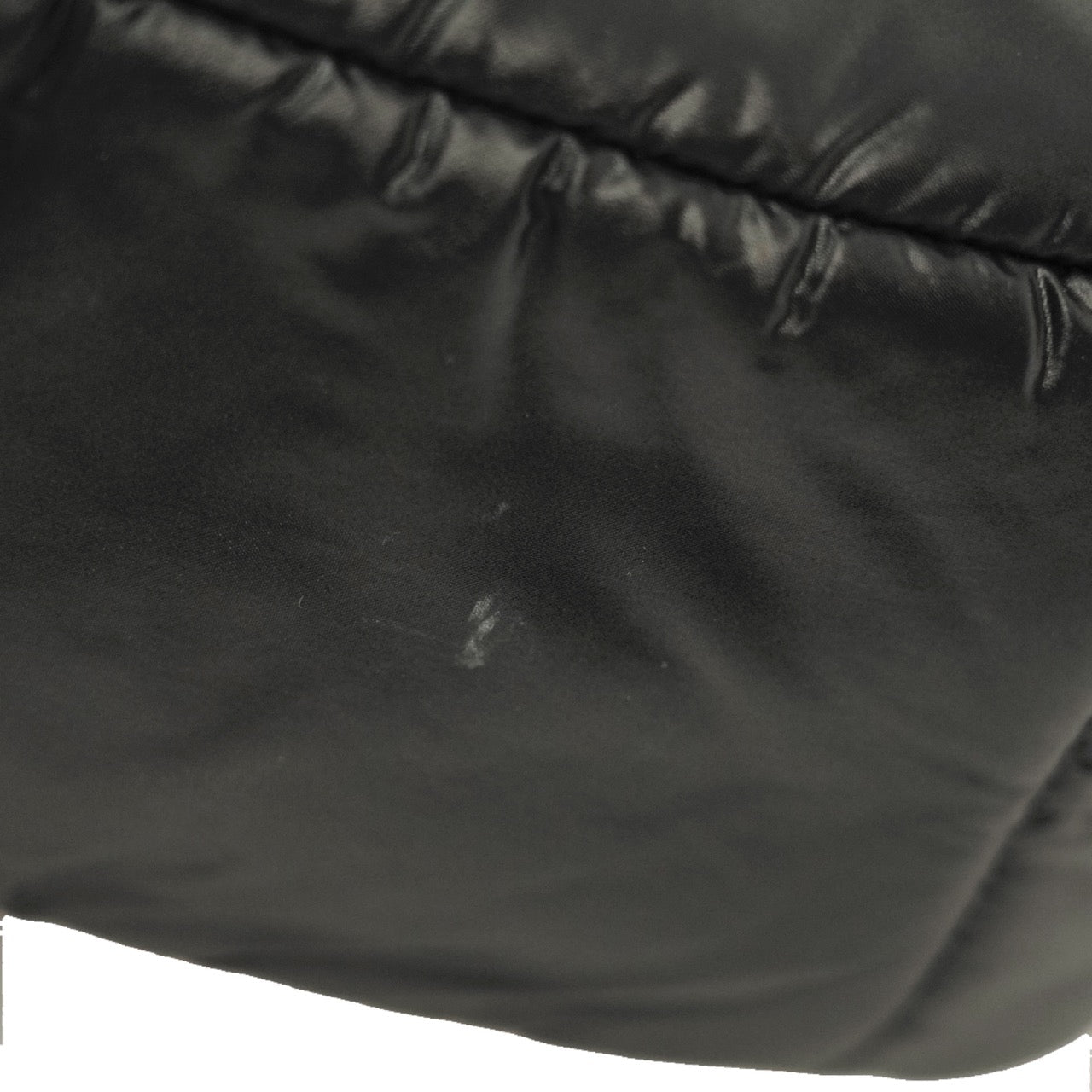 CHANEL 2009–2010 Matelassé Coco Cocoon Shoulder Bag