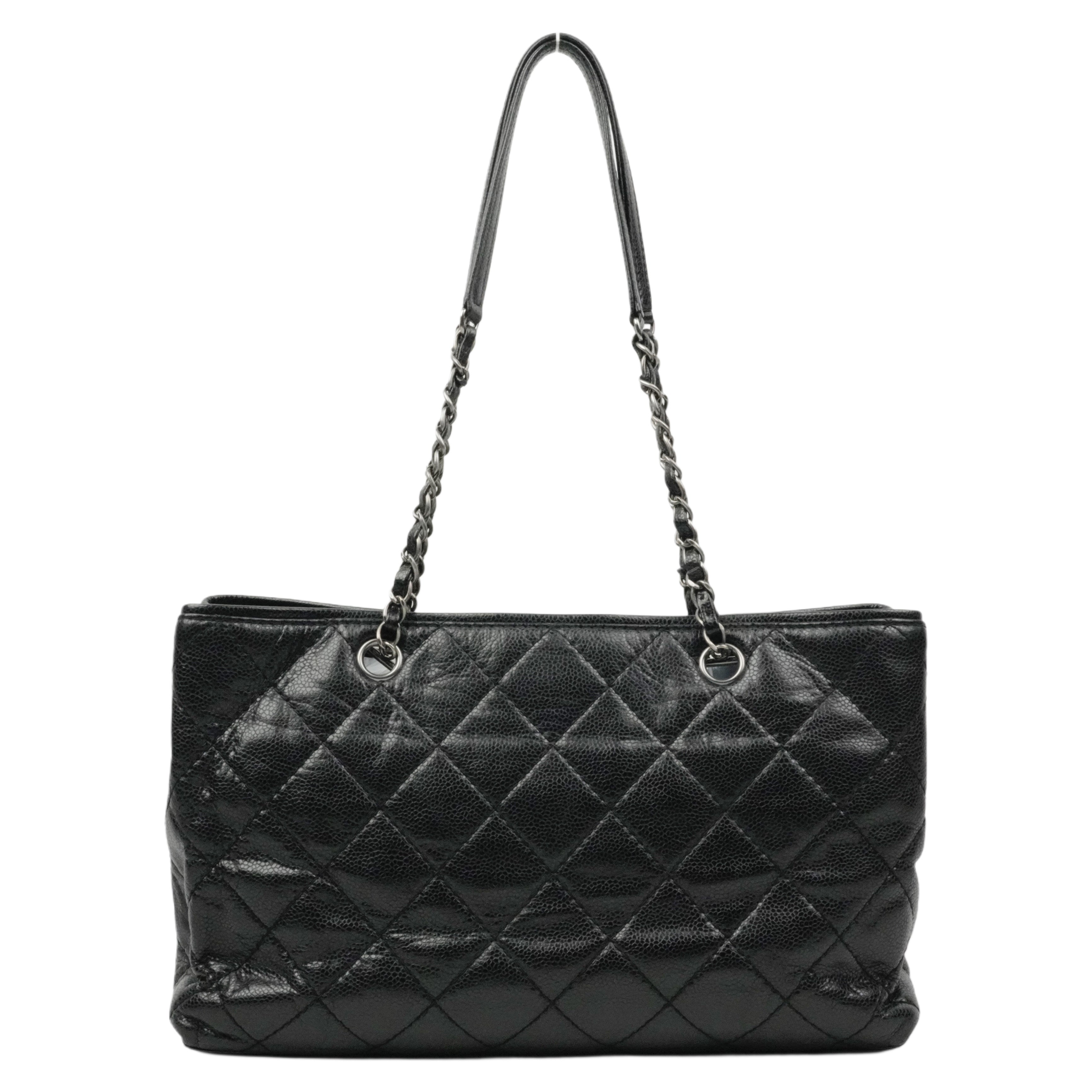 CHANEL 1991–1994 Matelassé Caviar Leather Shoulder Bag