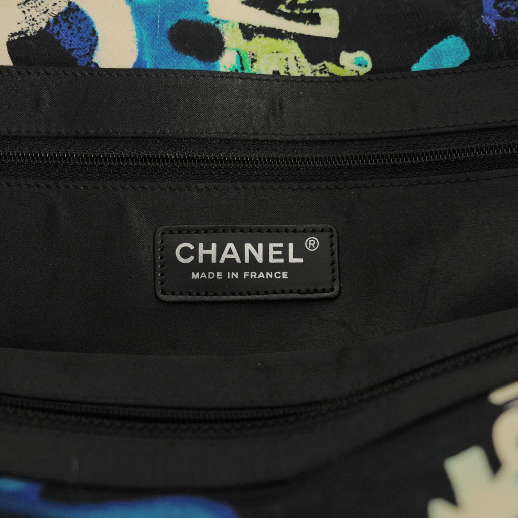 CHANEL 2006–2008 New Travel Line Hawaii Limited Handbag