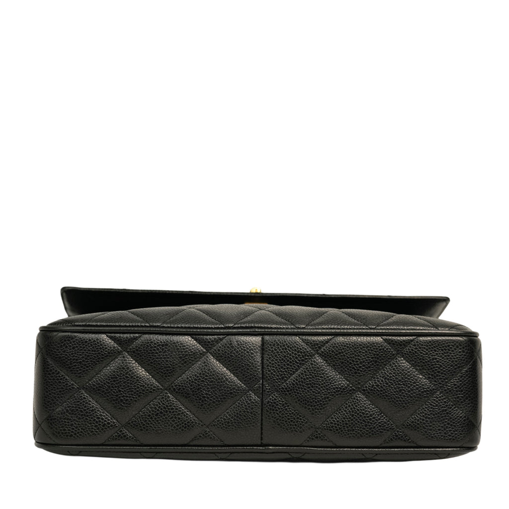 CHANEL 1994–1996 Matelasse Caviar Skin Shoulder Bag