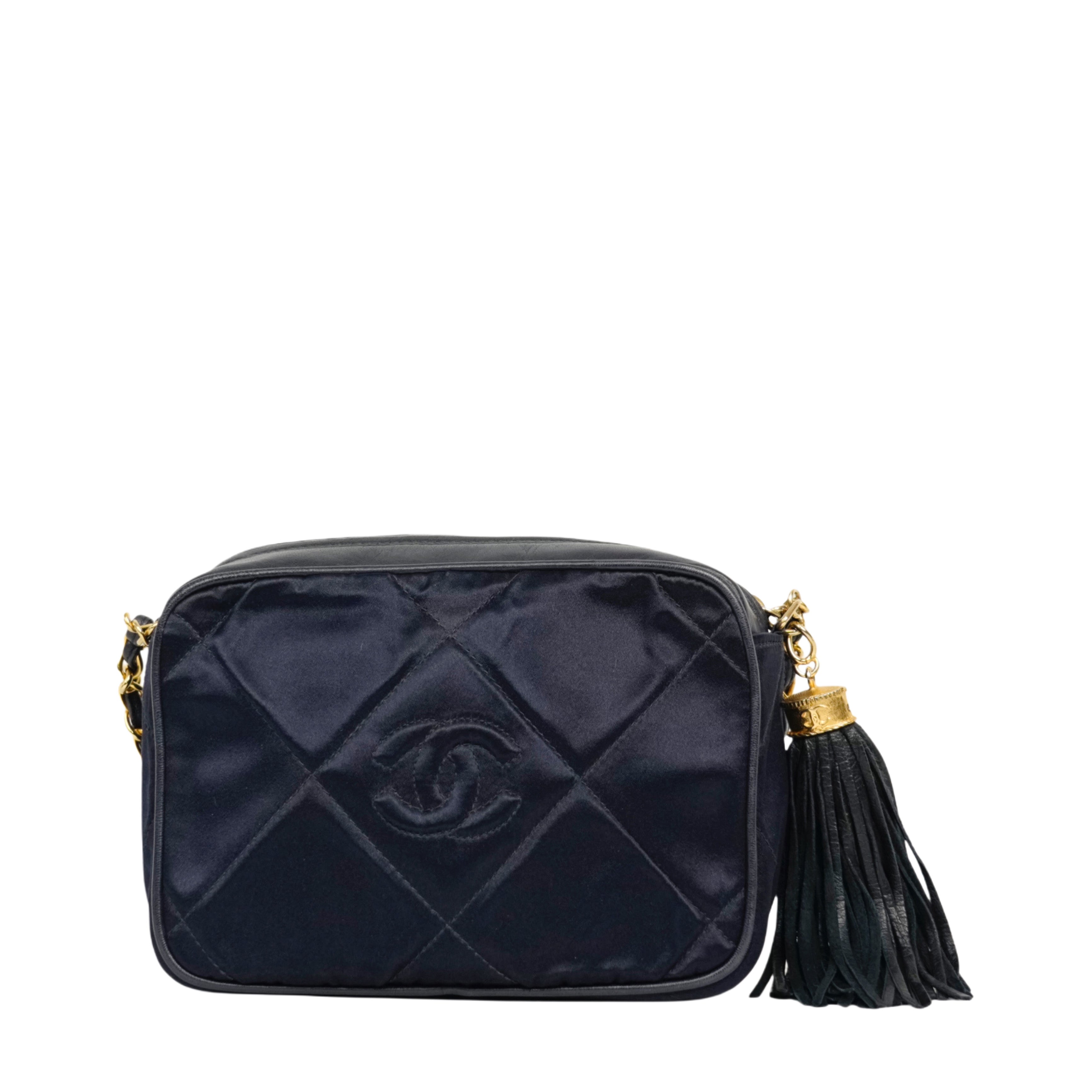 CHANEL 1986-1988 Matelasse Fringe Chain Satin Shoulder Bag