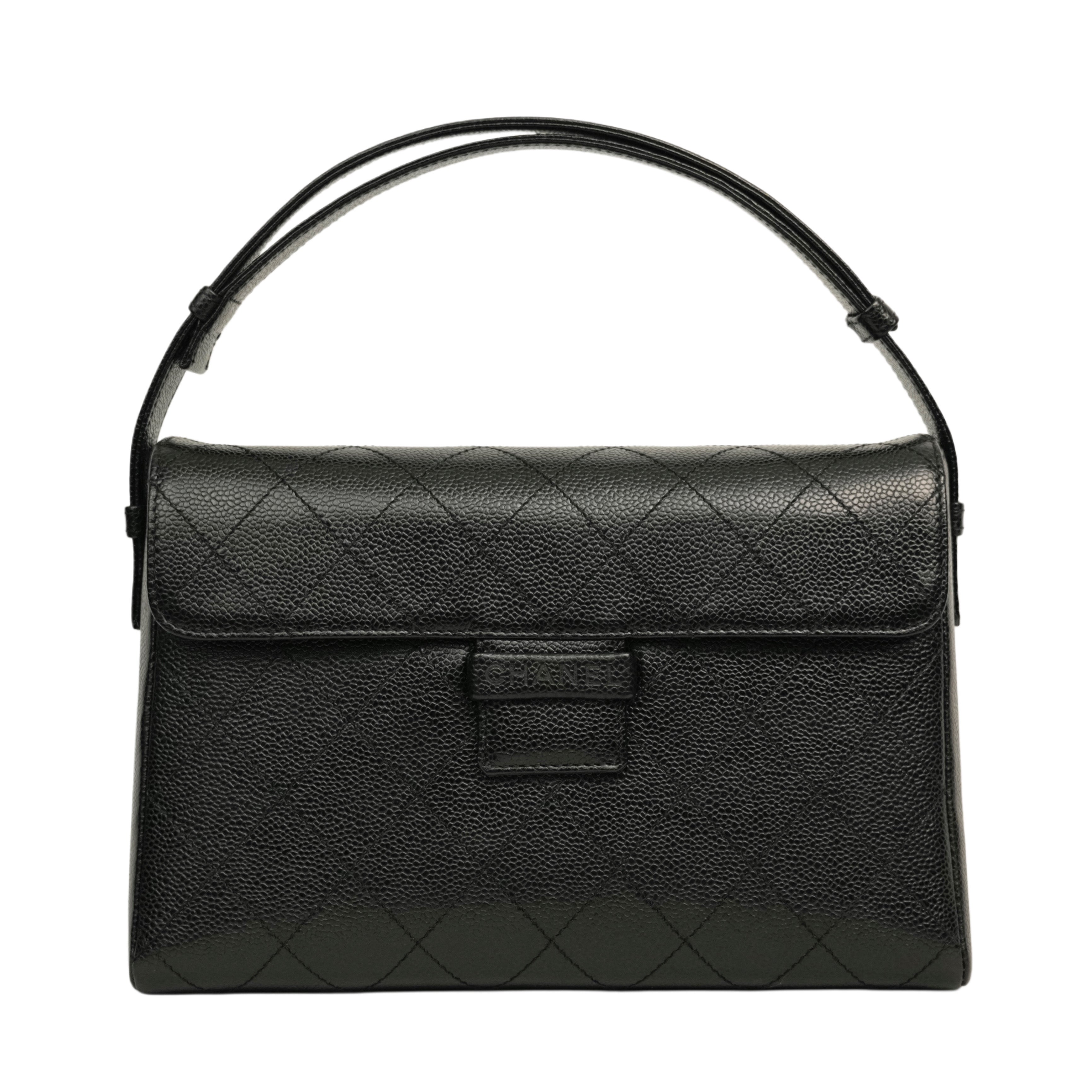 CHANEL 1997–1999 Matelasse Caviar Skin Shoulder Bag/Handbag 2Way