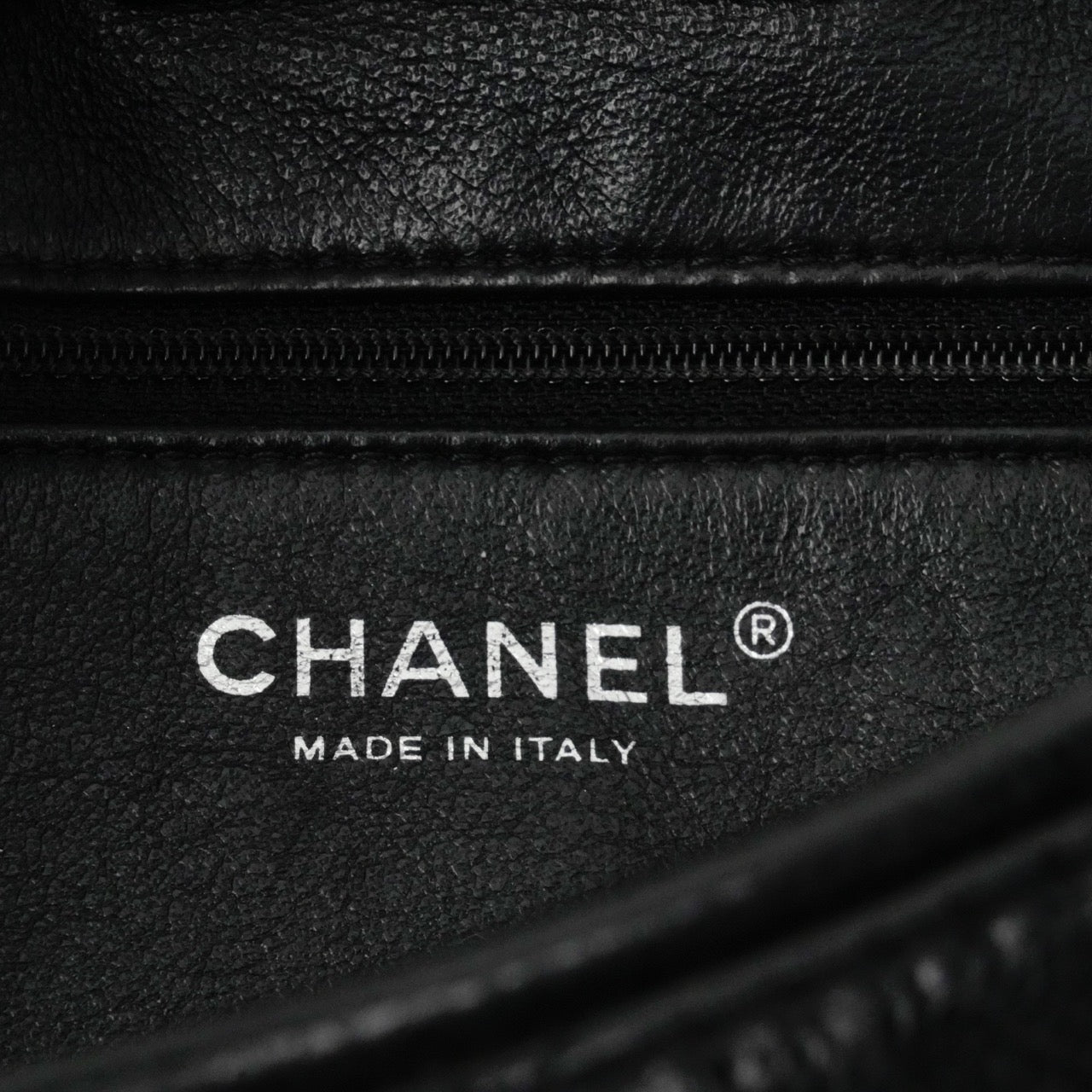 CHANEL 1991–1994 Matelassé Caviar Leather Shoulder Bag