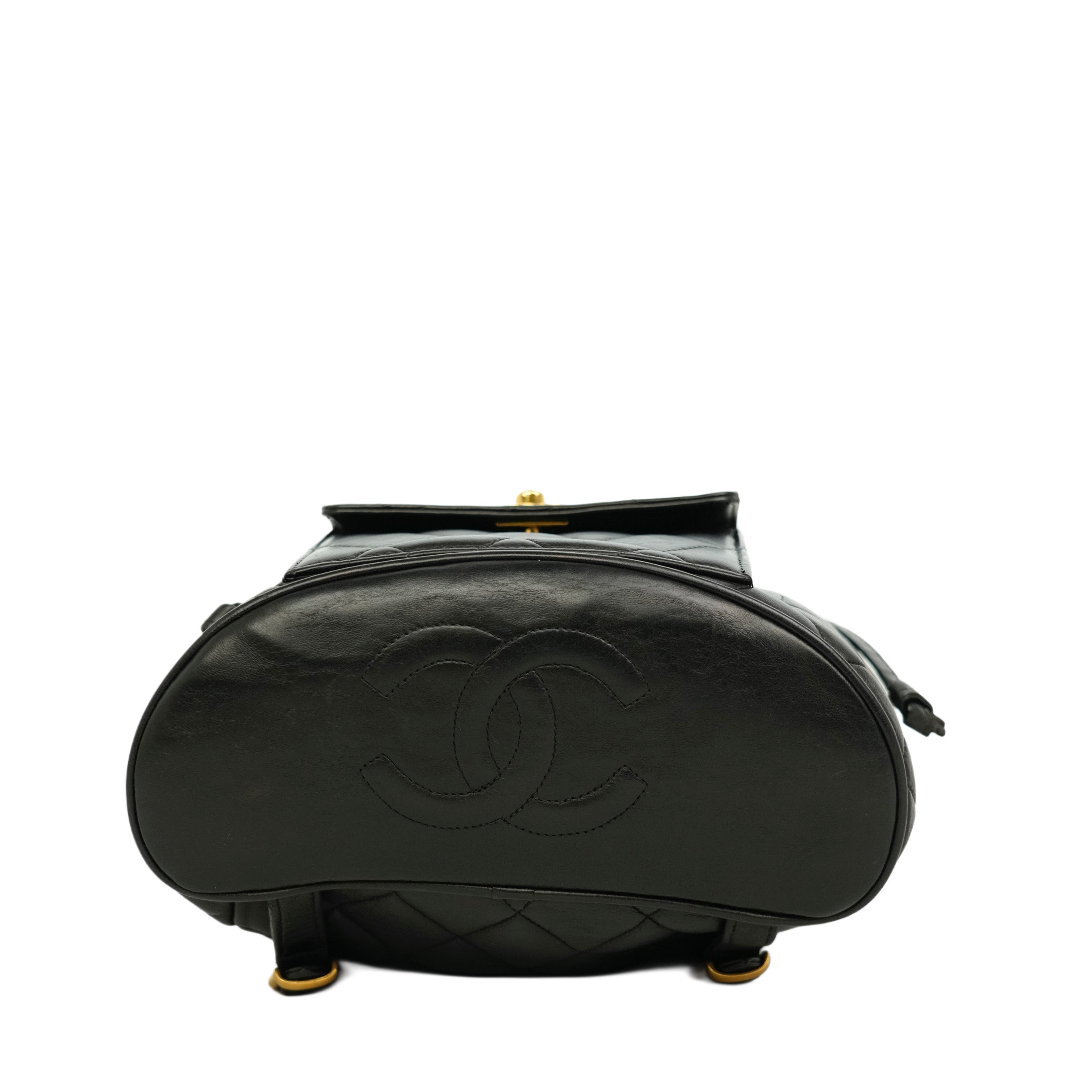 CHANEL 1994-1996 Matelassé Chain Lambskin Backpack