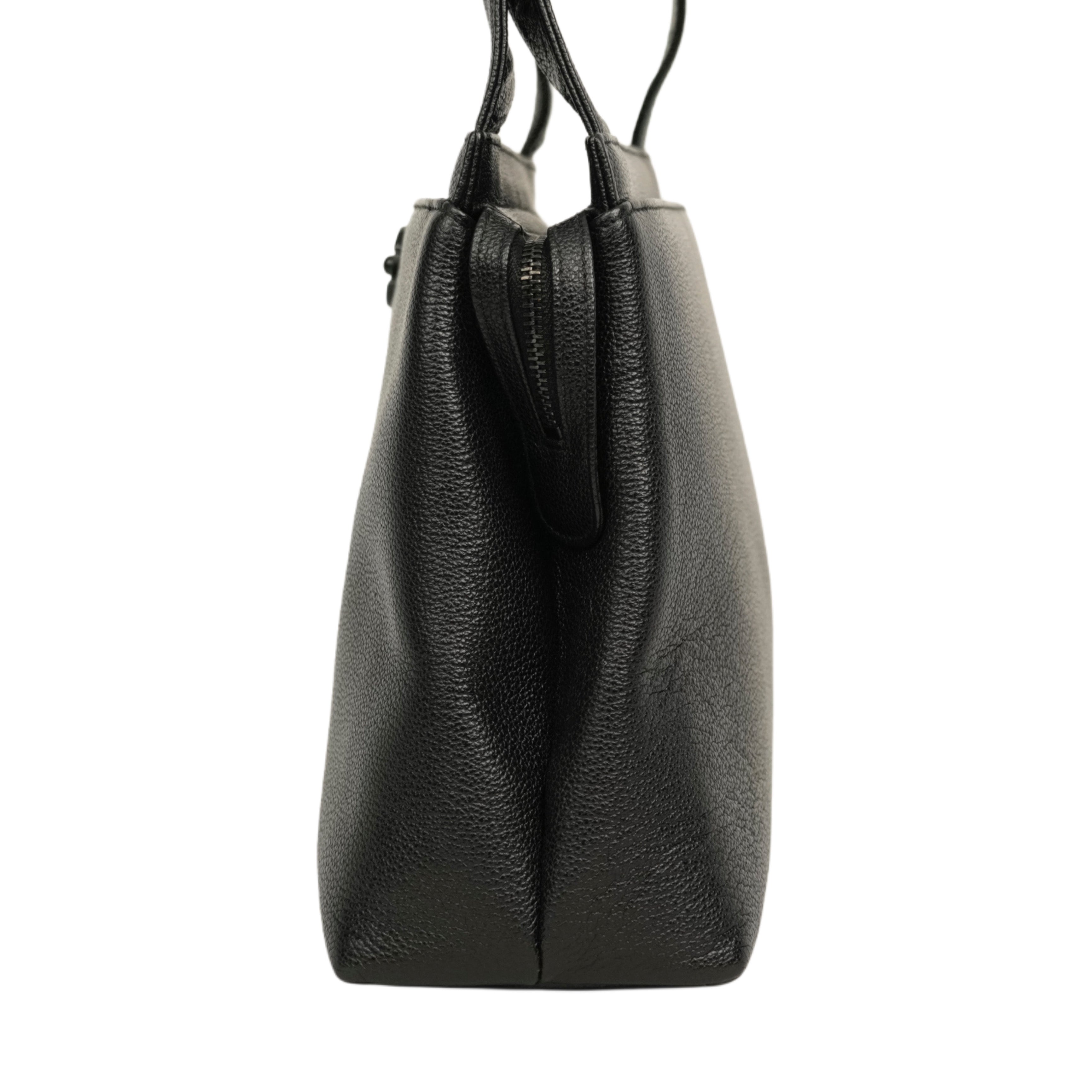CHANEL 1997–1999 Coco Mark Handbag / Shoulder Bag