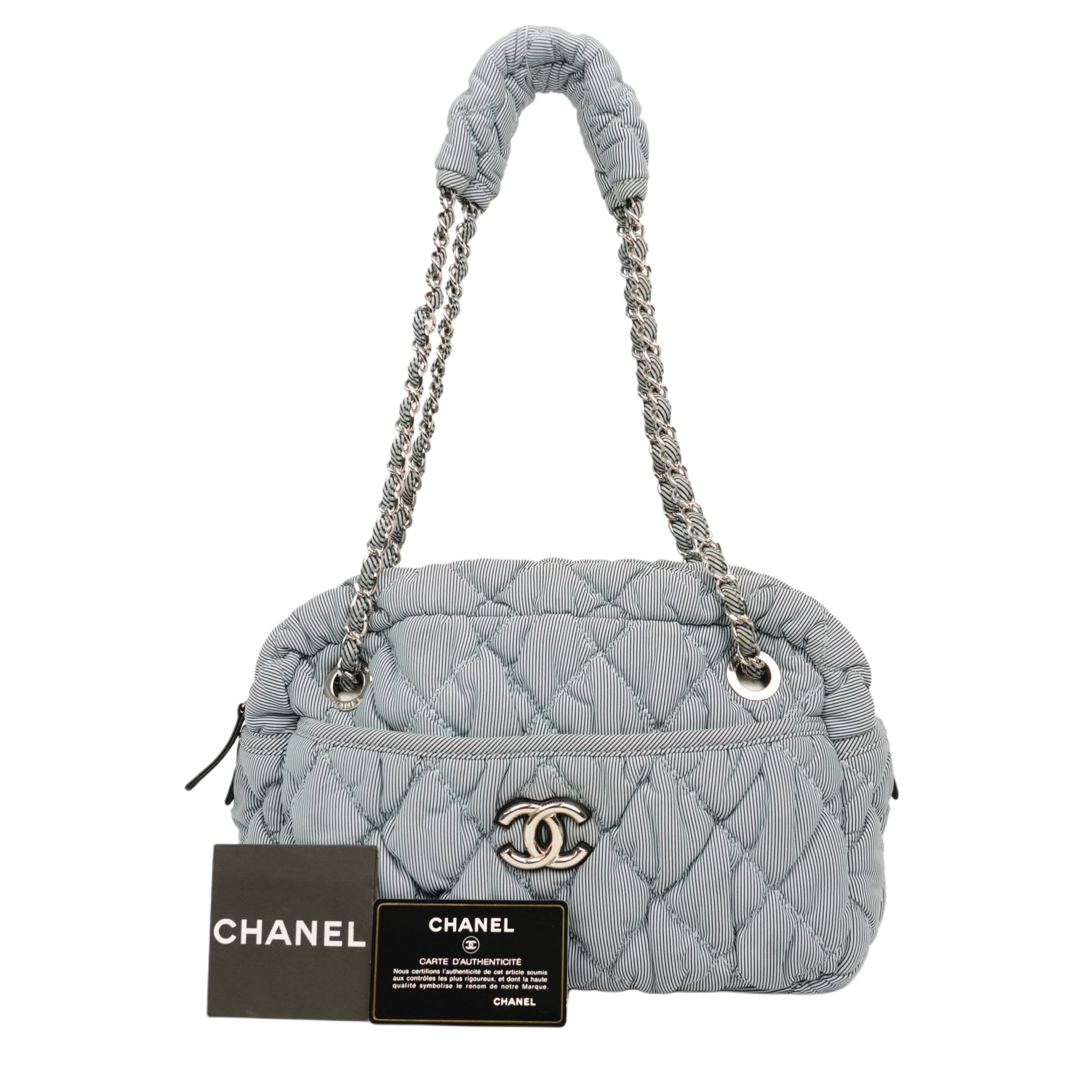 CHANEL 2009–2010 Coco Mark Bubble Quilted Chain Shoulder Bag