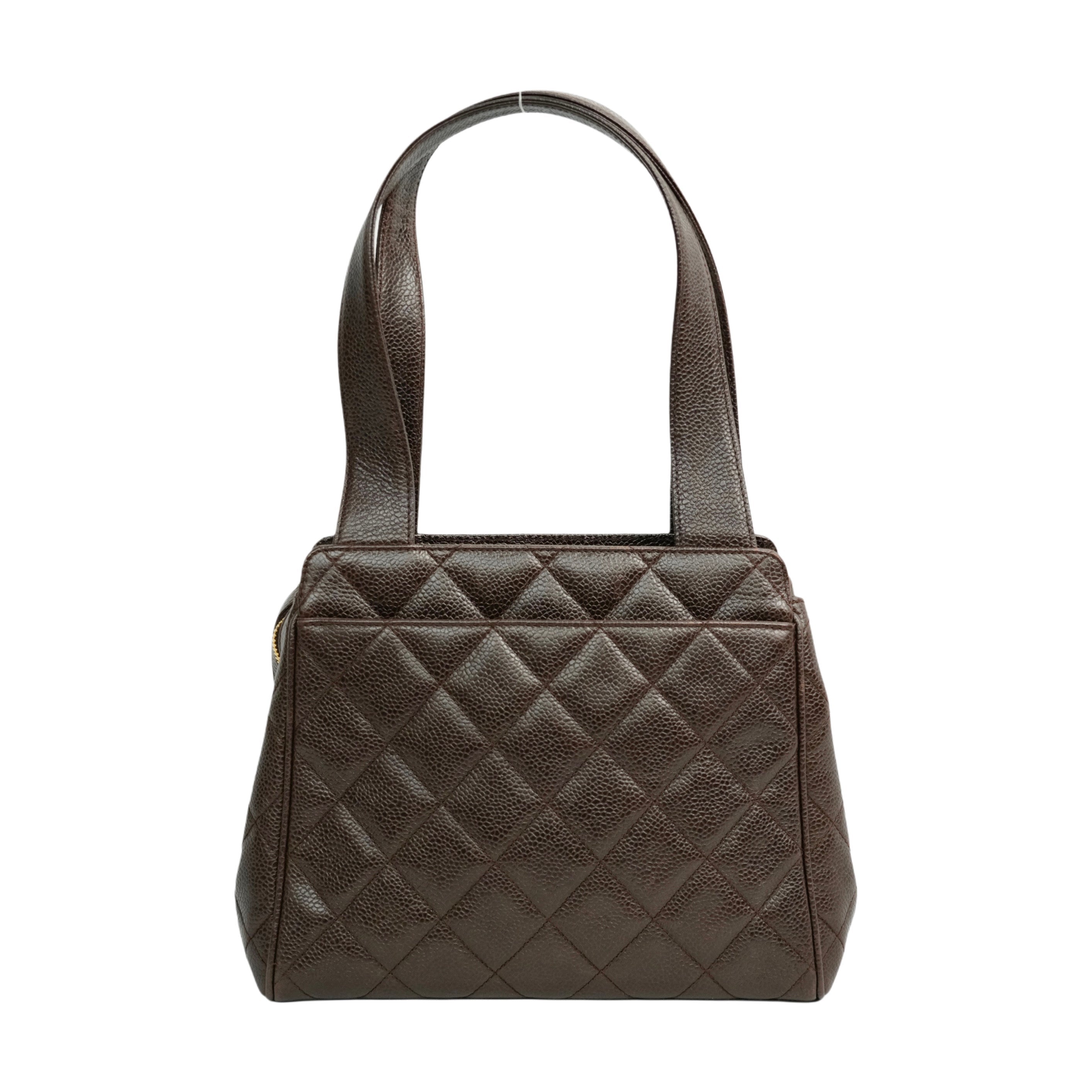 CHANEL 1996–1997 Matelasse Caviar Skin Handbag