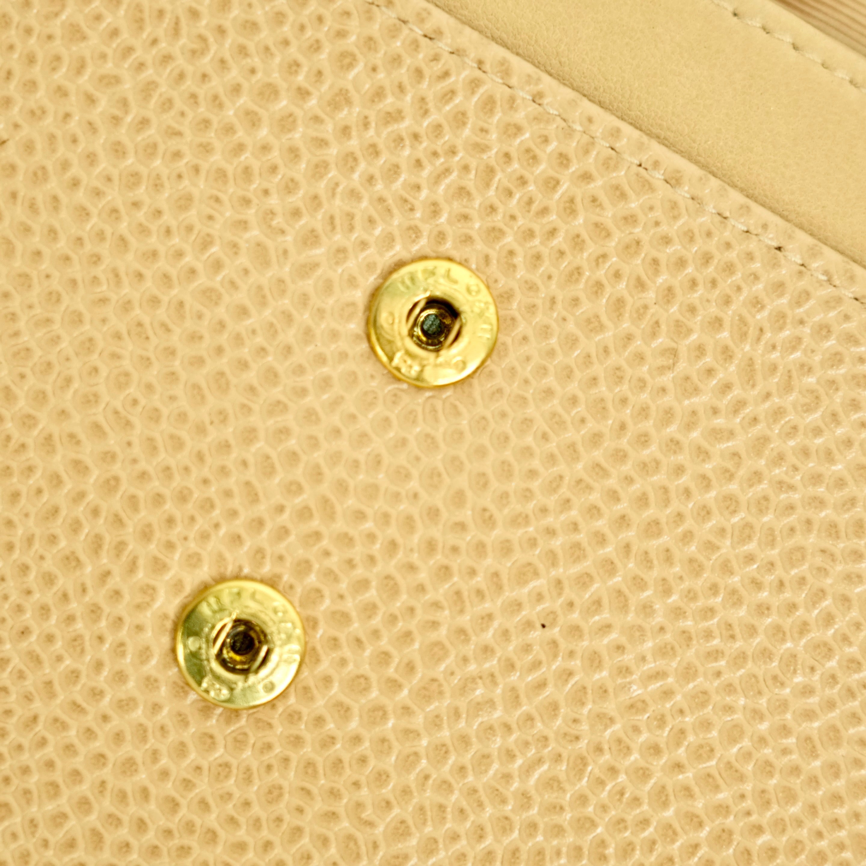 CHANEL 1997-1999 Coco Mark Caviar Skin Long Wallet