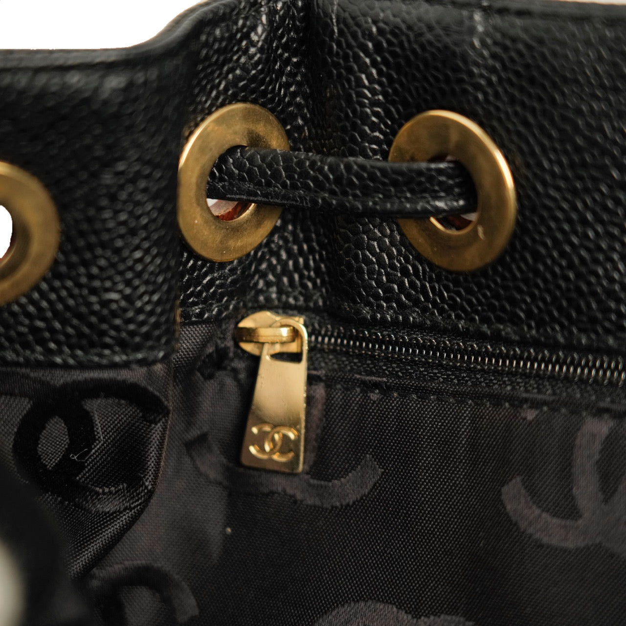 CHANEL 2002–2003 Coco Mark Caviar Skin Handbag