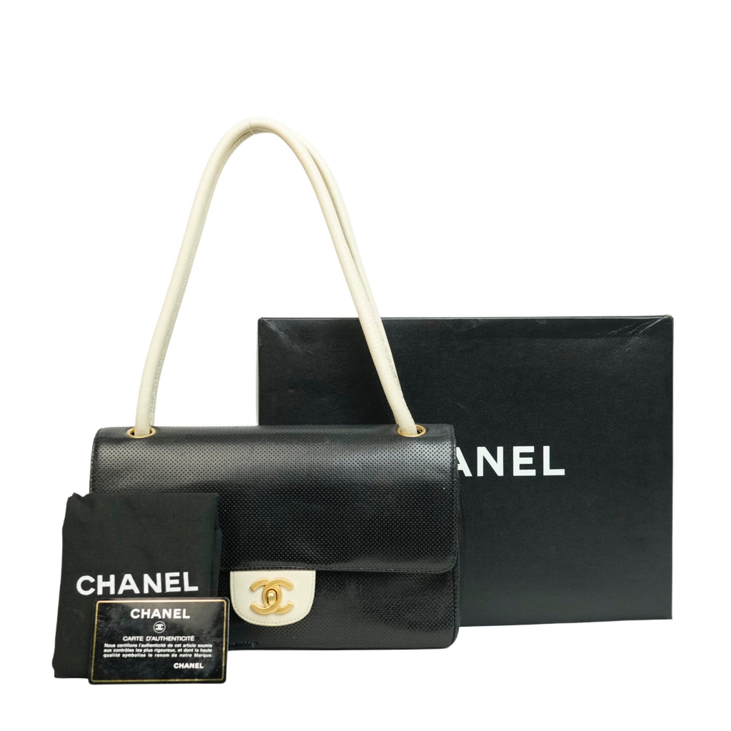 CHANEL 2000-2002 Coco Mark Punching Shoulder Bag
